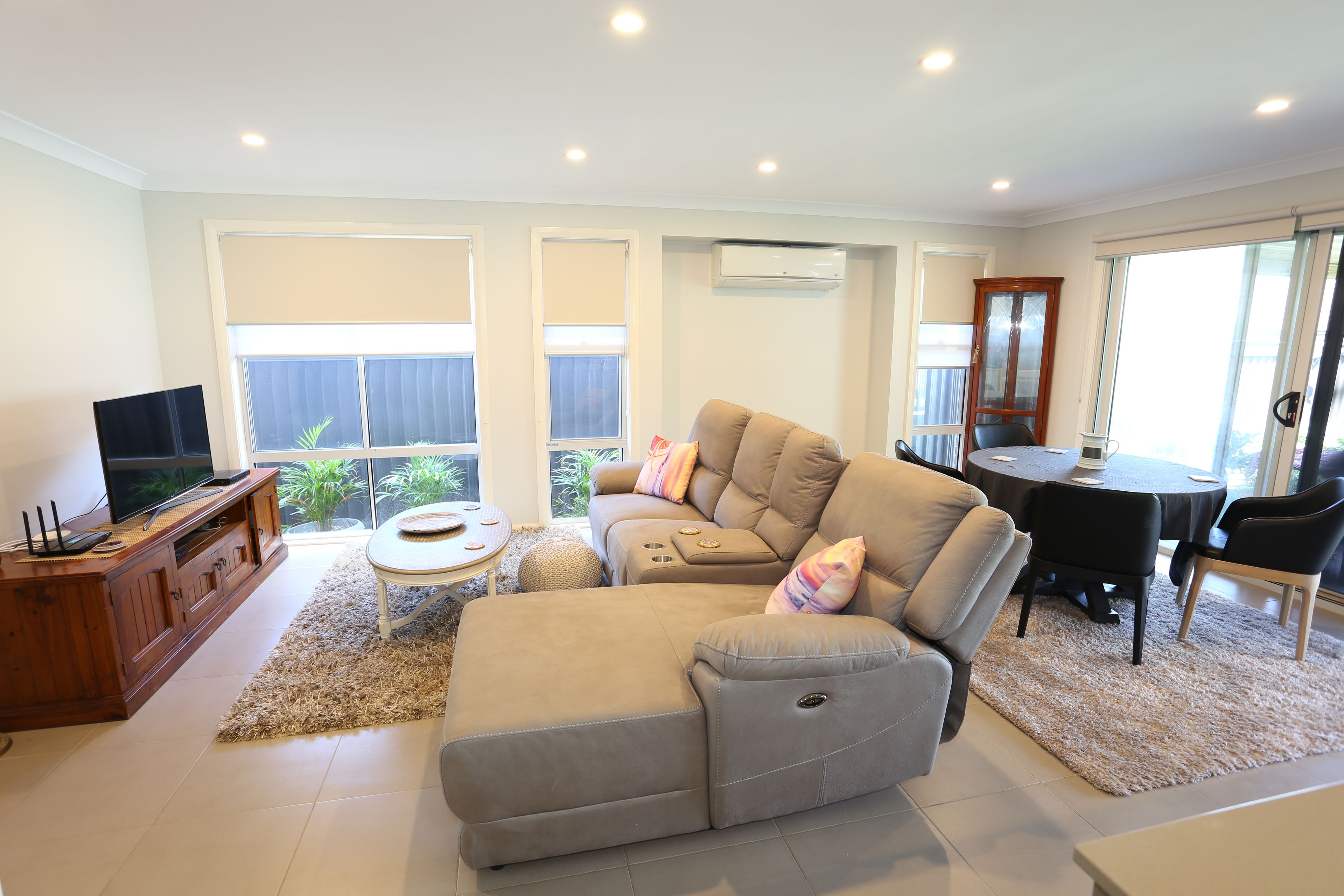 11 Scarborough Rise, Jordan Springs, NSW