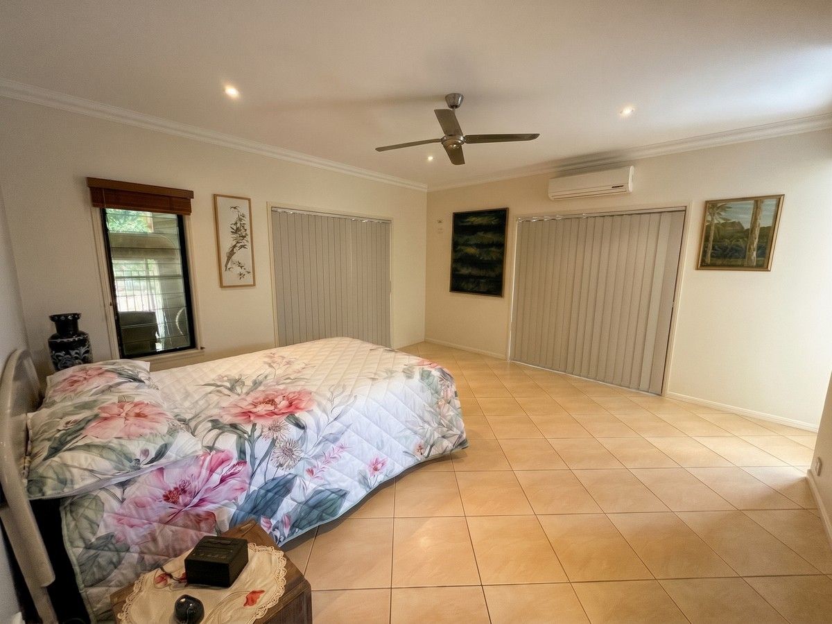 6 Avalon Close — photo 11 of 30