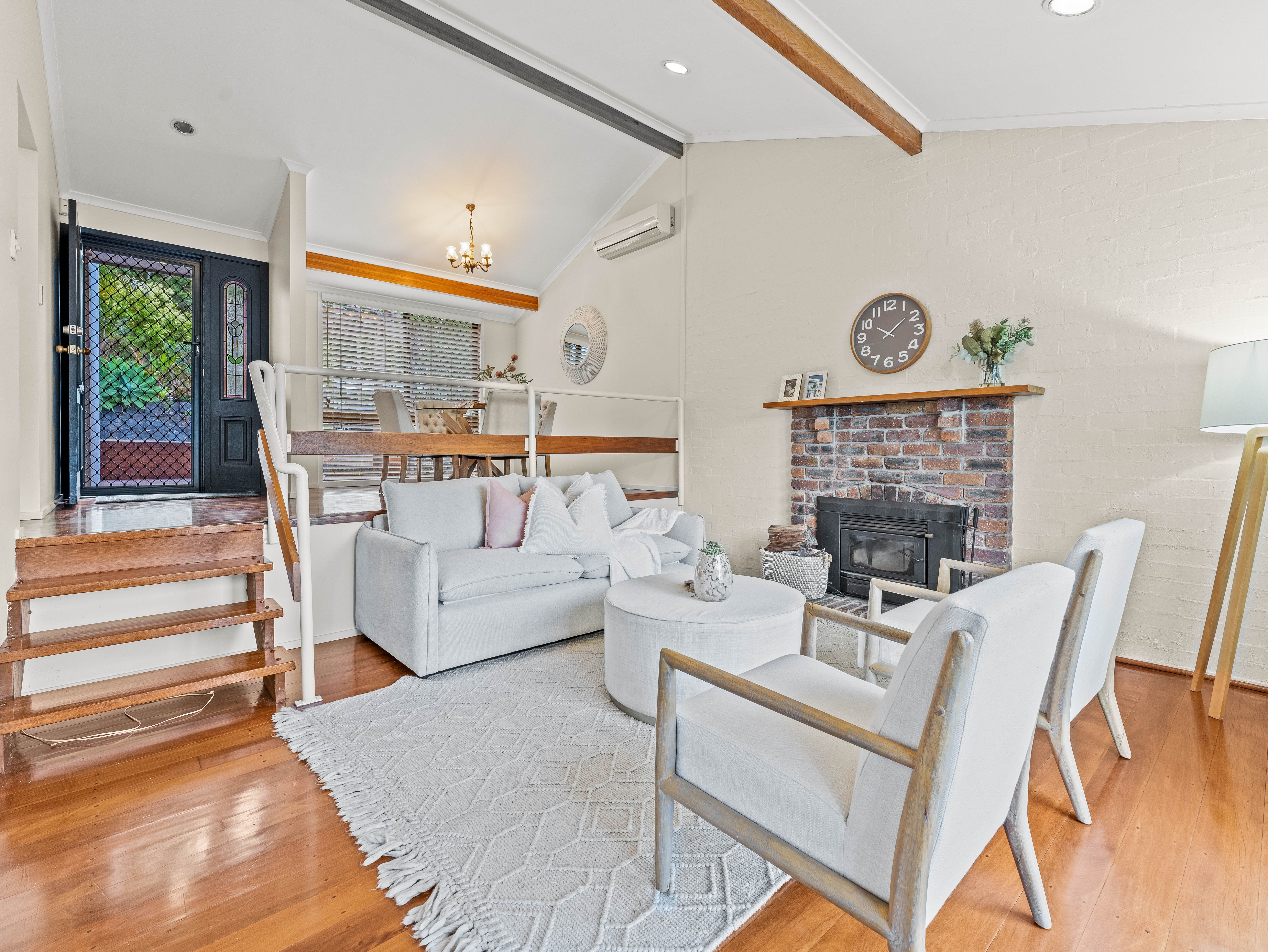 5 Thiesfield Street, Fig Tree Pocket, QLD 4069