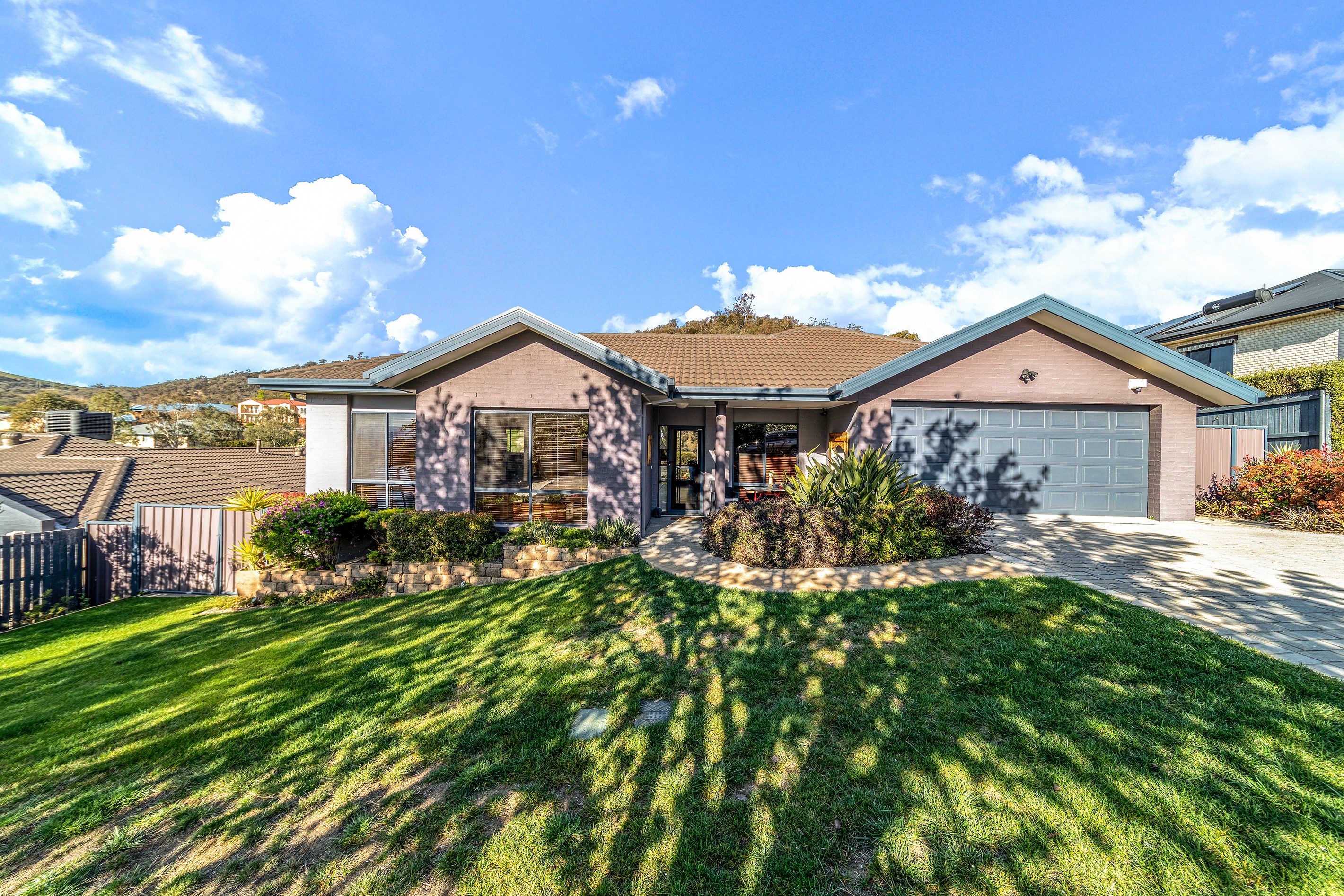 11 Orange Thorn Crescent, Banks, ACT 2906