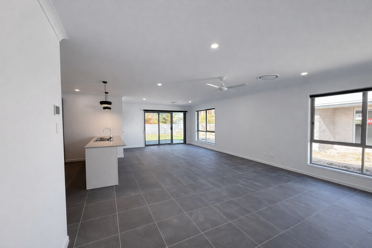 64 Barcoo Drive, Plainland, QLD 4341