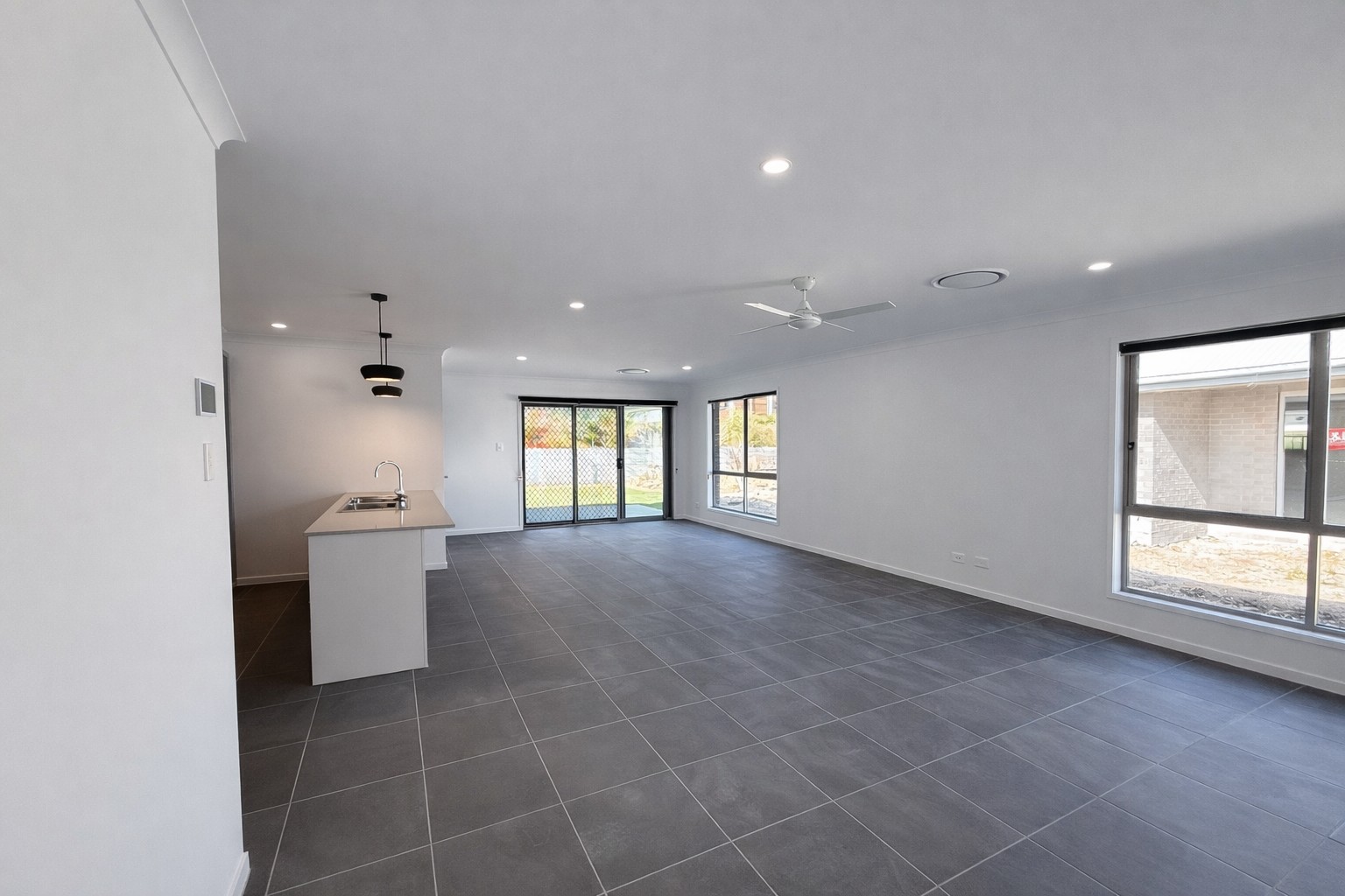 64 Barcoo Drive, Plainland, QLD 4341