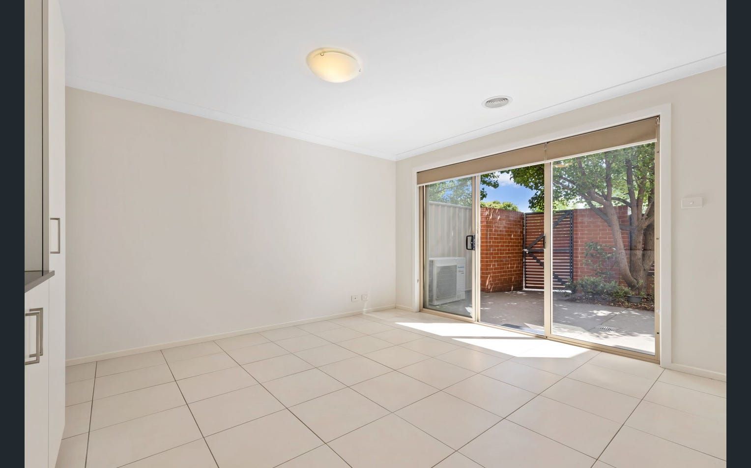 10/3 Broughton Place — photo 6 of 12
