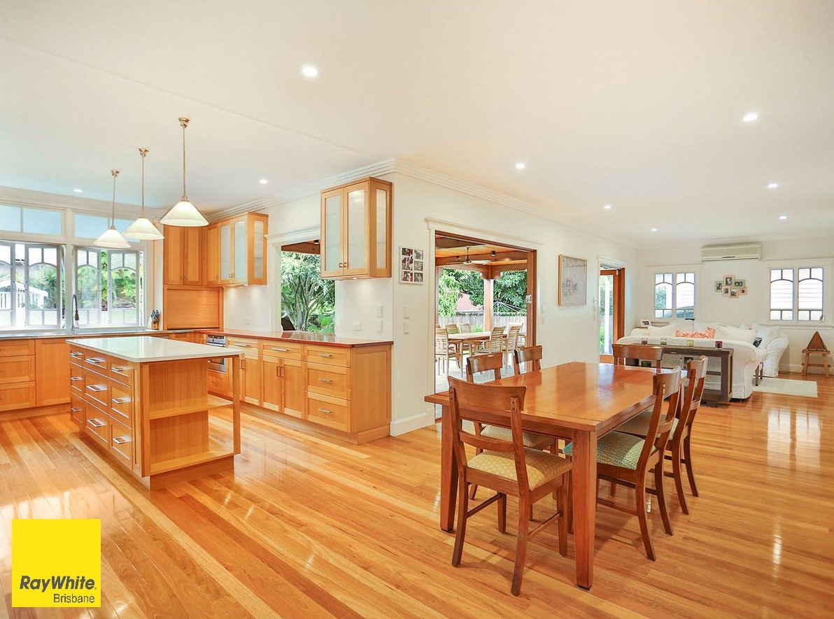 7 Blackheath Avenue, Hawthorne, QLD 4171