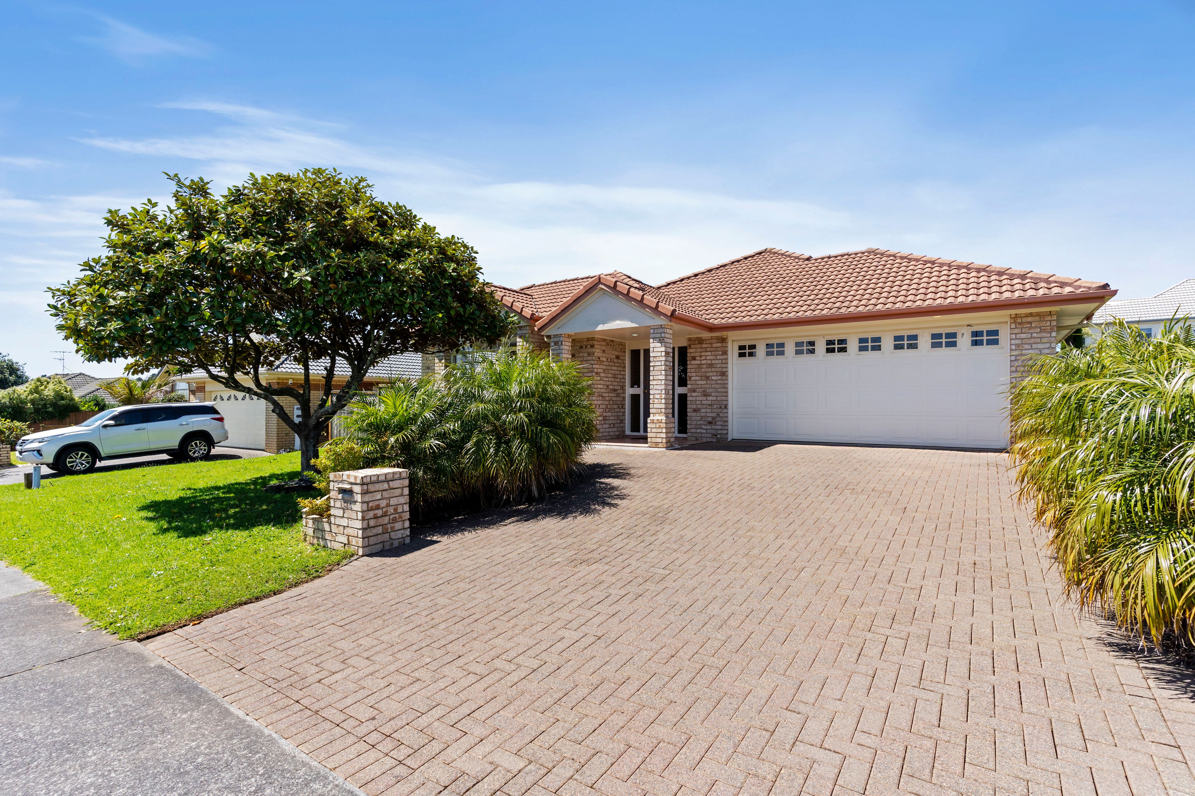 104 Golfland Drive, Golflands, Manukau City