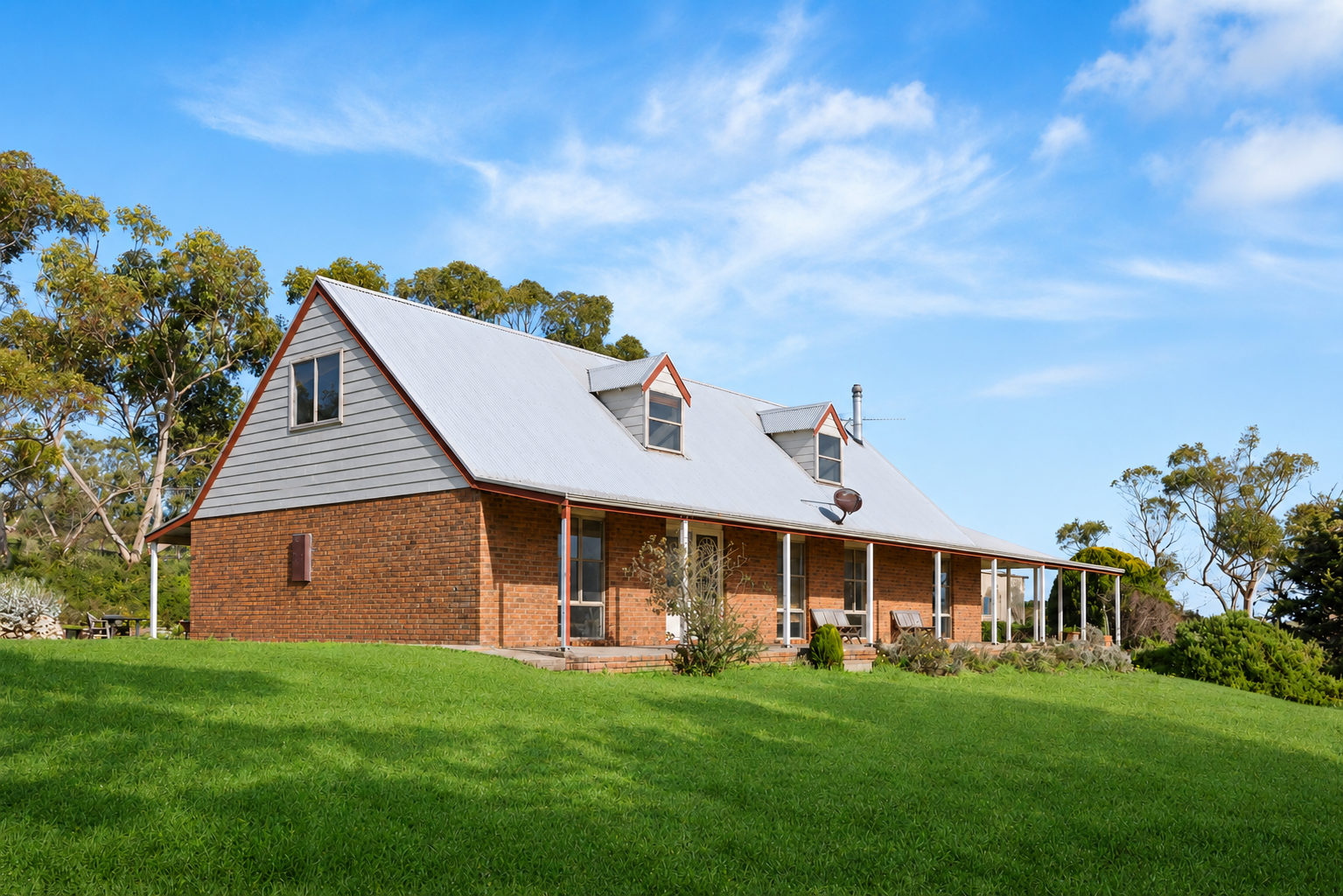 91 Warrengie Drive — photo from Ray White Mount Barker