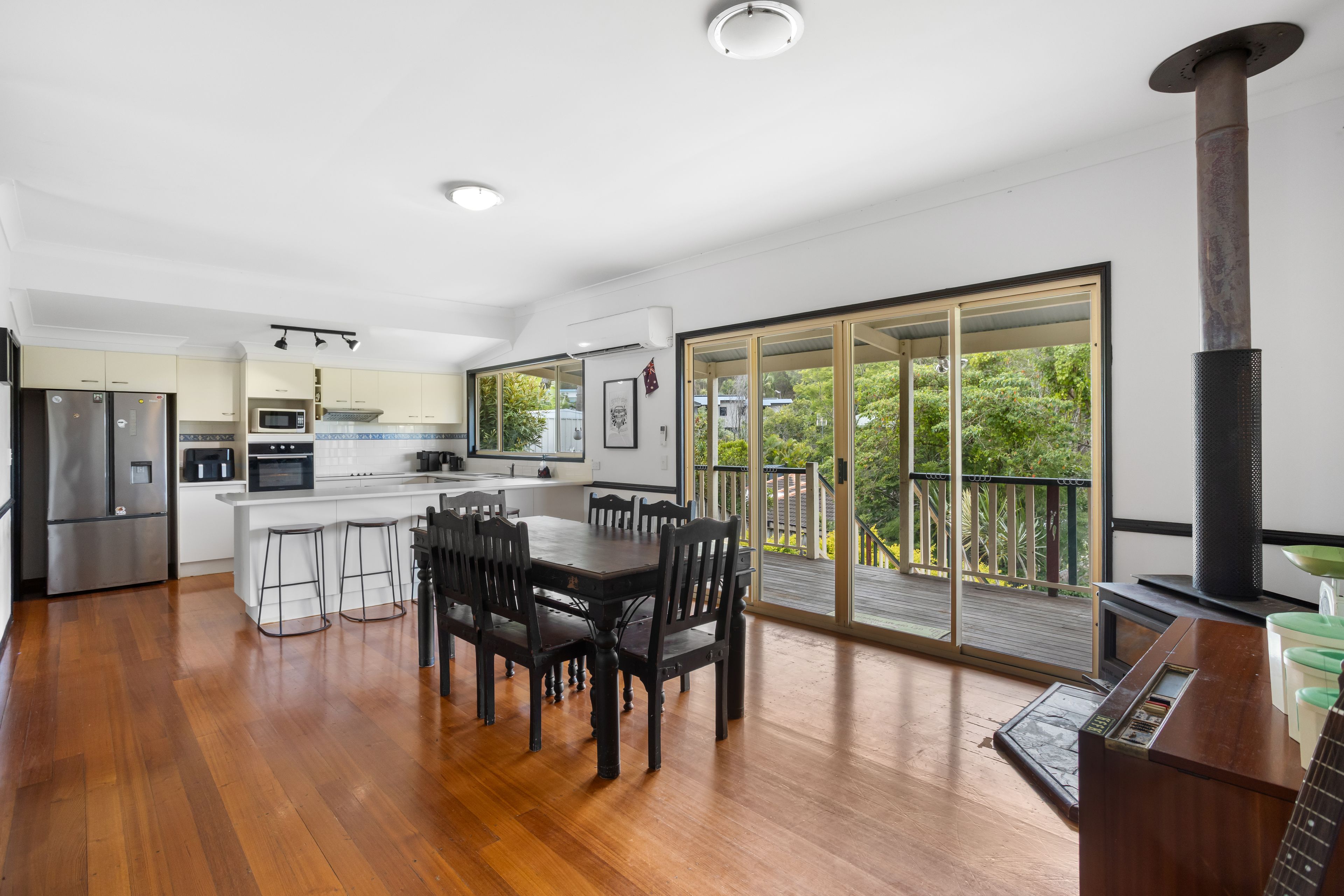 54 Pacific Pines Boulevard, Pacific Pines, QLD 4211