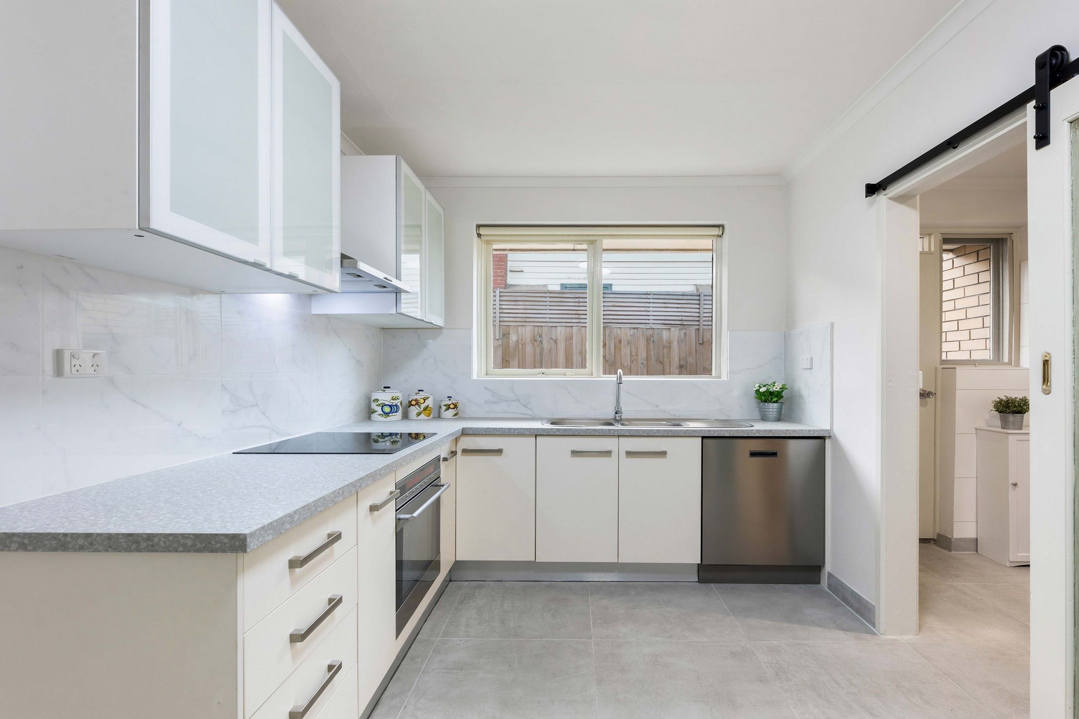 1/18 Hill Street, Box Hill South, VIC 3128