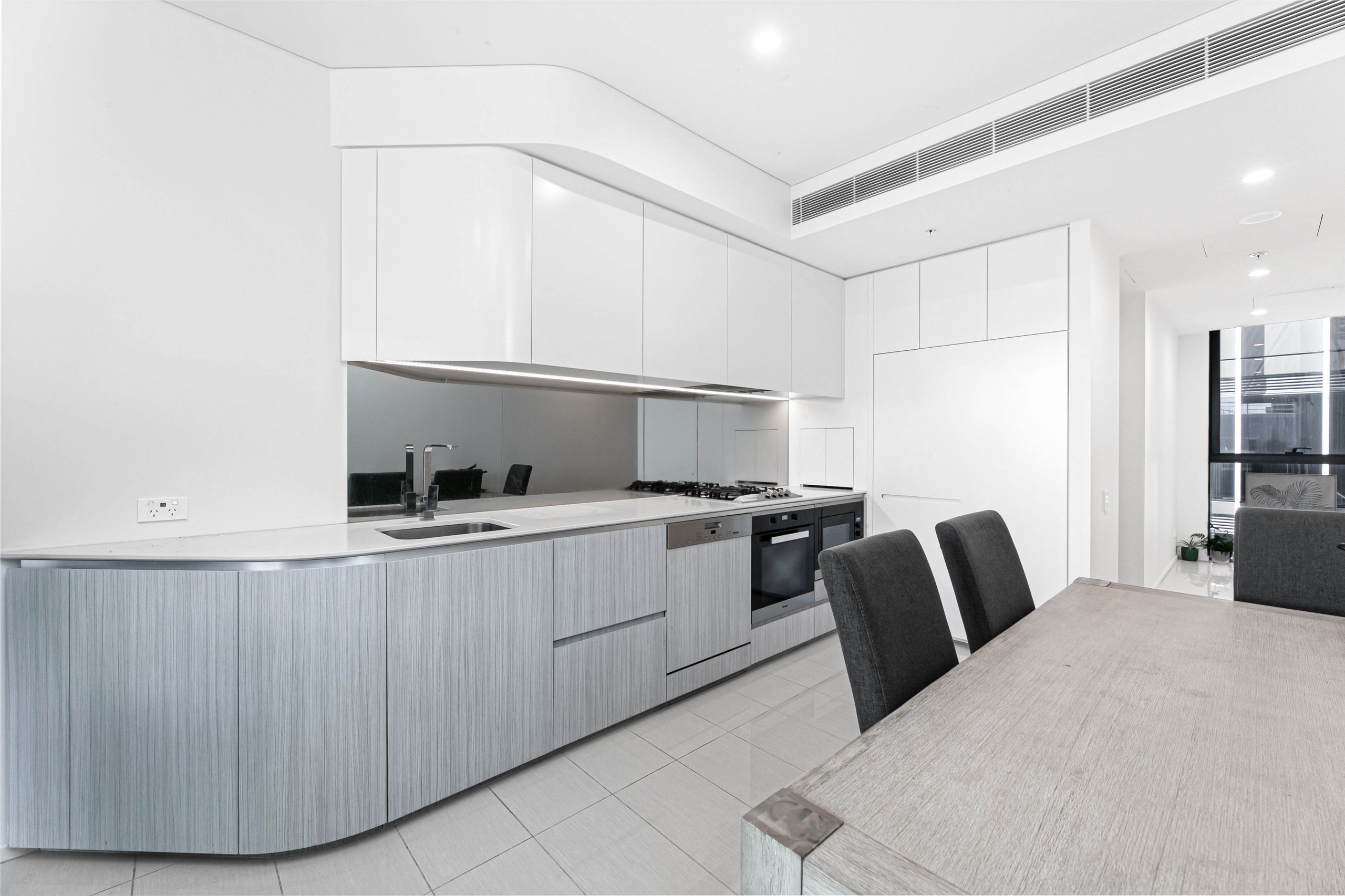 2609/161 Clarence Street, Sydney, NSW 2000