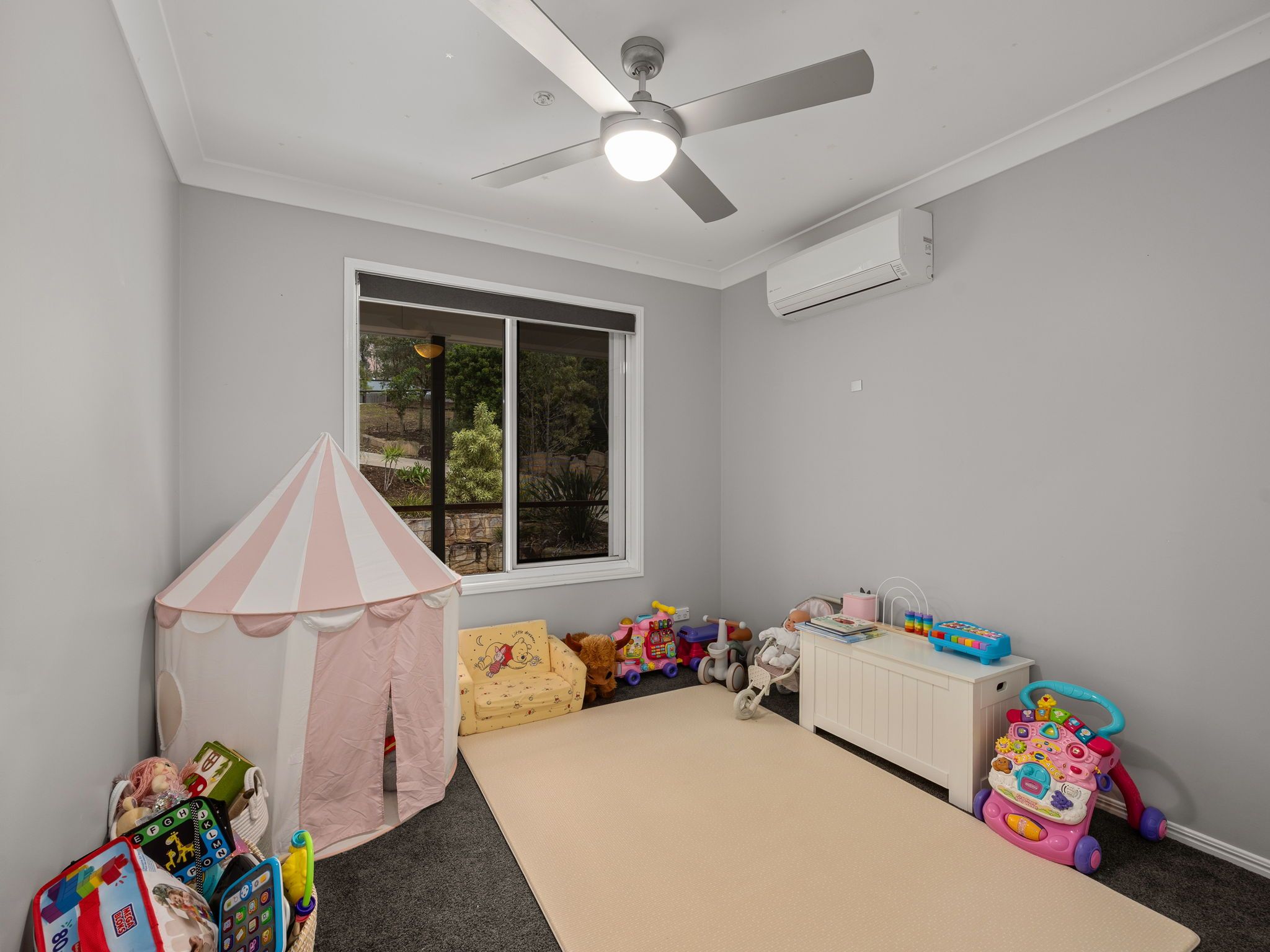 21 Daintree Court — photo 13 of 29