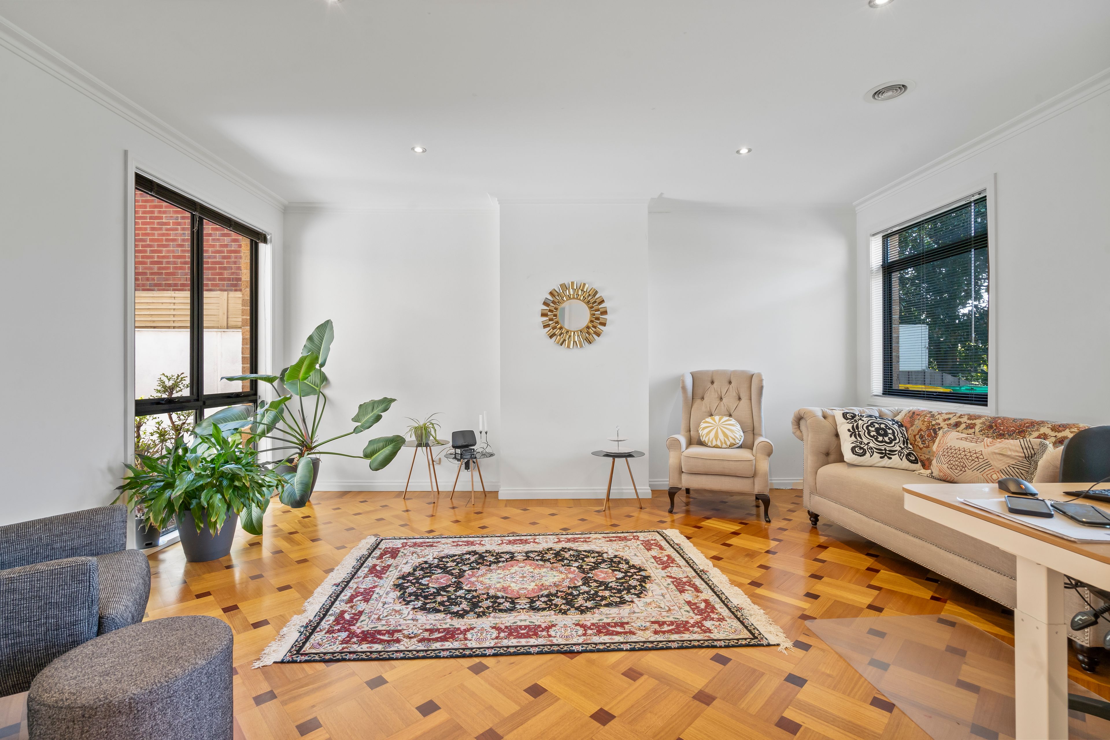47 Hilda Street — photo 2 of 12