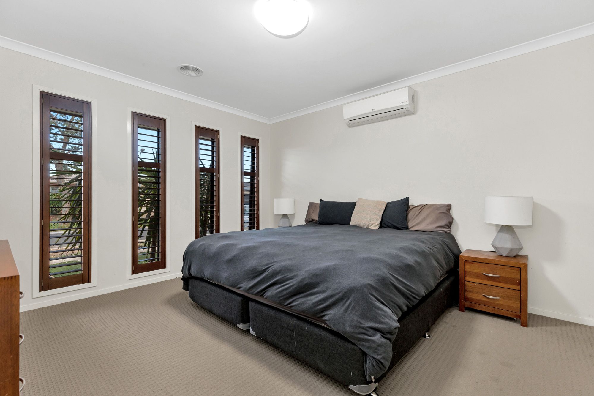 6 Edenvale Street, MANOR LAKES, VIC 3024