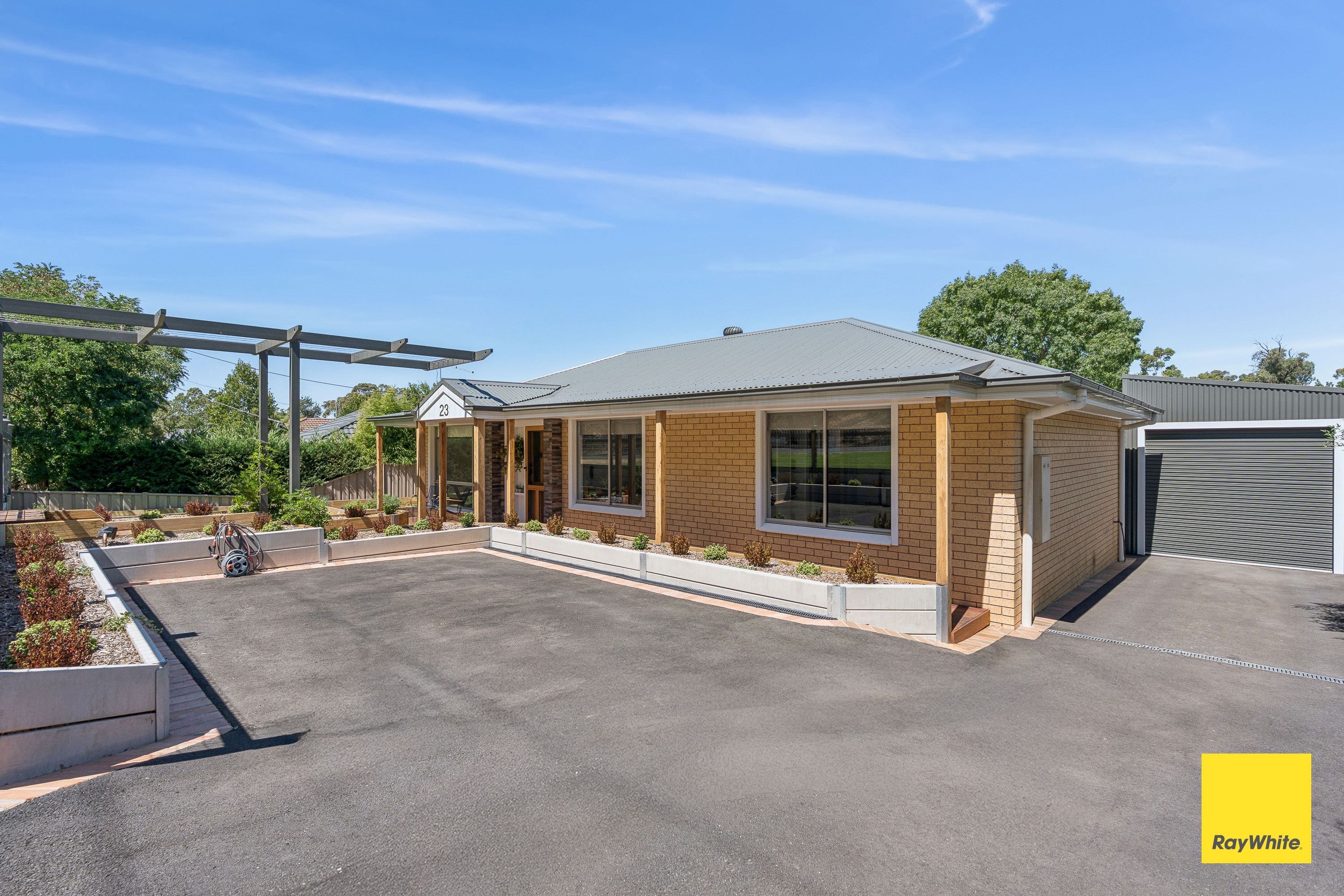 23 Burns Street, Spring Gully, VIC 3550