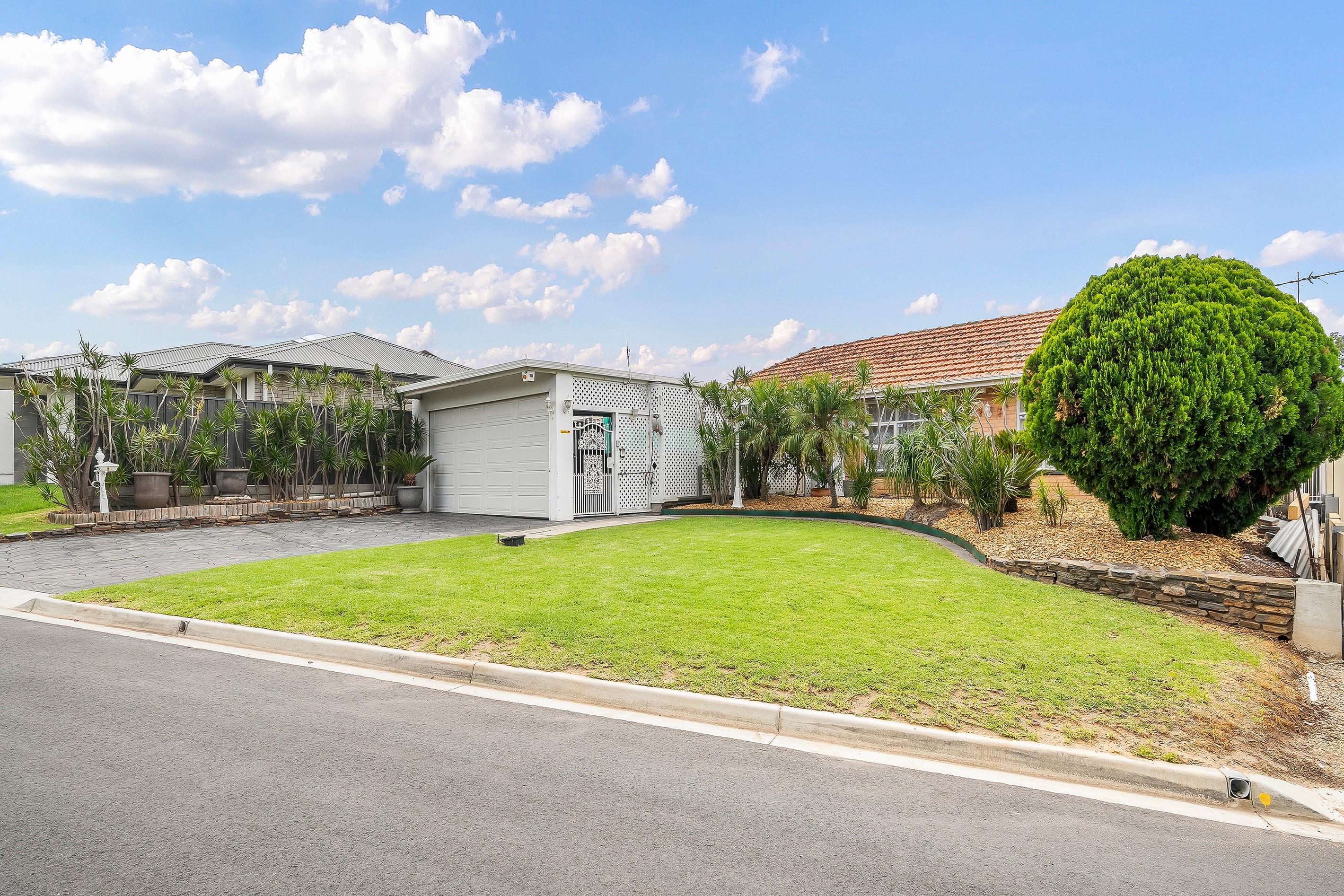 7 Almond Avenue, Dernancourt, SA 5075