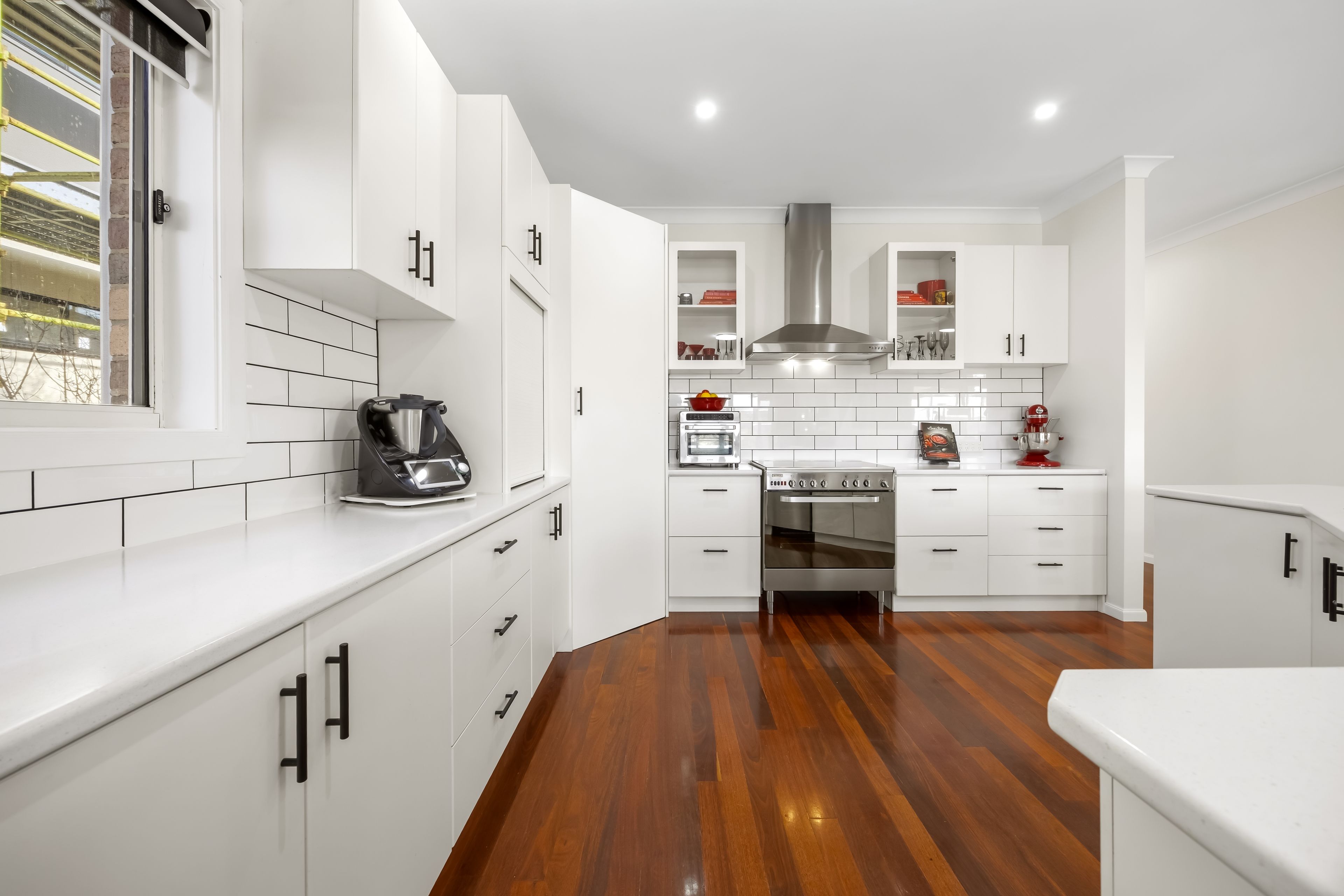 18 Herriott Street — photo 3 of 30