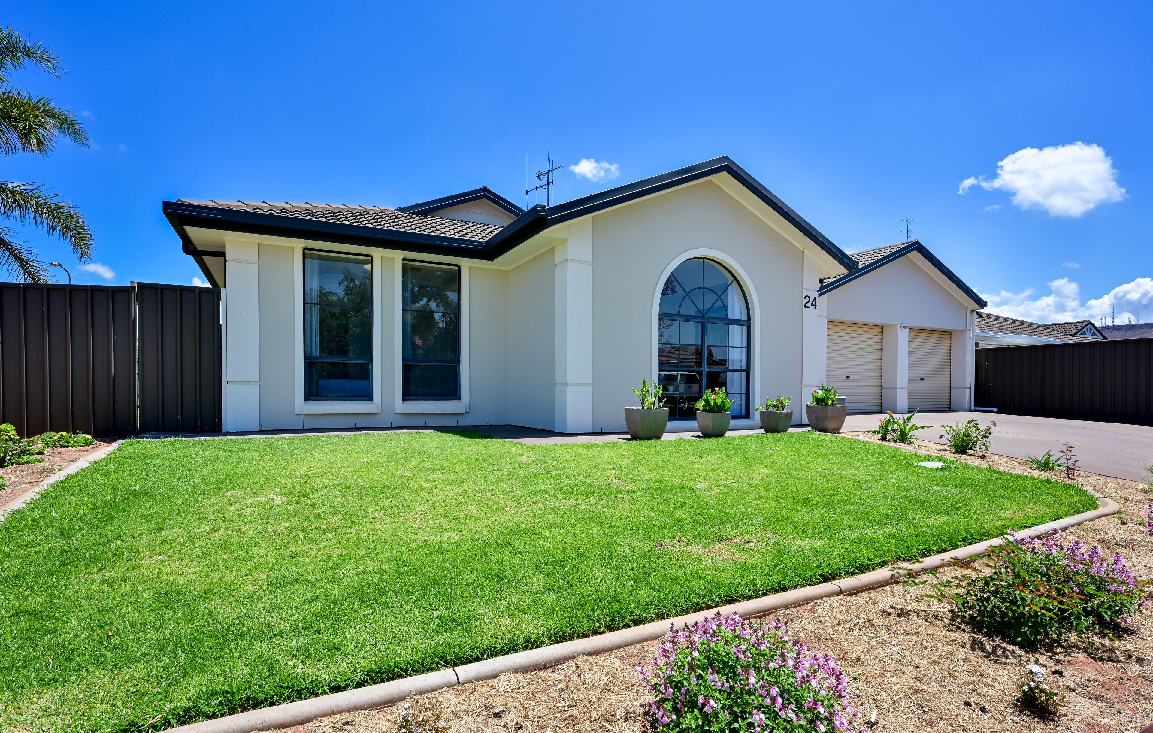 24 Lockwood Crescent, Whyalla Stuart SA 5608