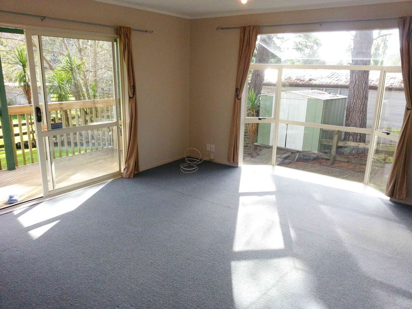 32 Elmore Road, Paremoremo, North Shore City