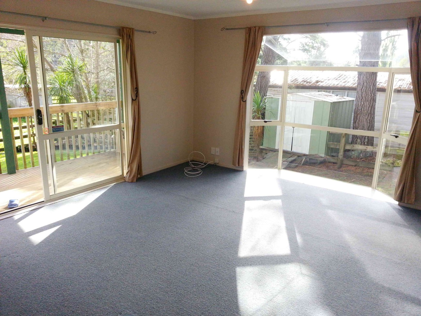 32 Elmore Road, Paremoremo, North Shore City