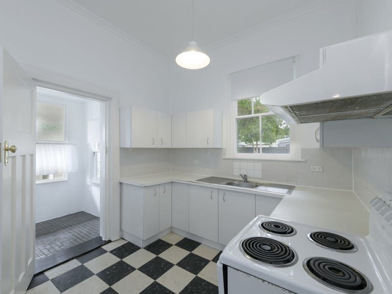 14 Nevill Street, Mayfield, NSW 2304