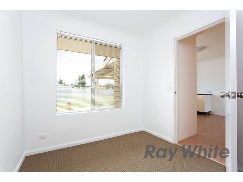6 Isdell Place, Gosnells, WA 6110