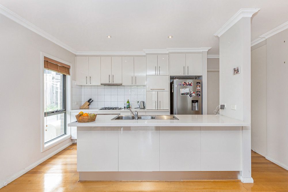 2/26 Carmichael Road, Oakleigh East, VIC 3166