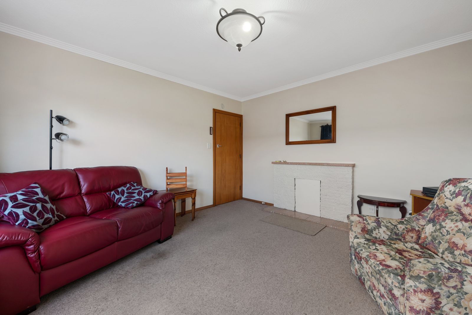 2/124 Martin Street, Wallaceville, Upper Hutt City