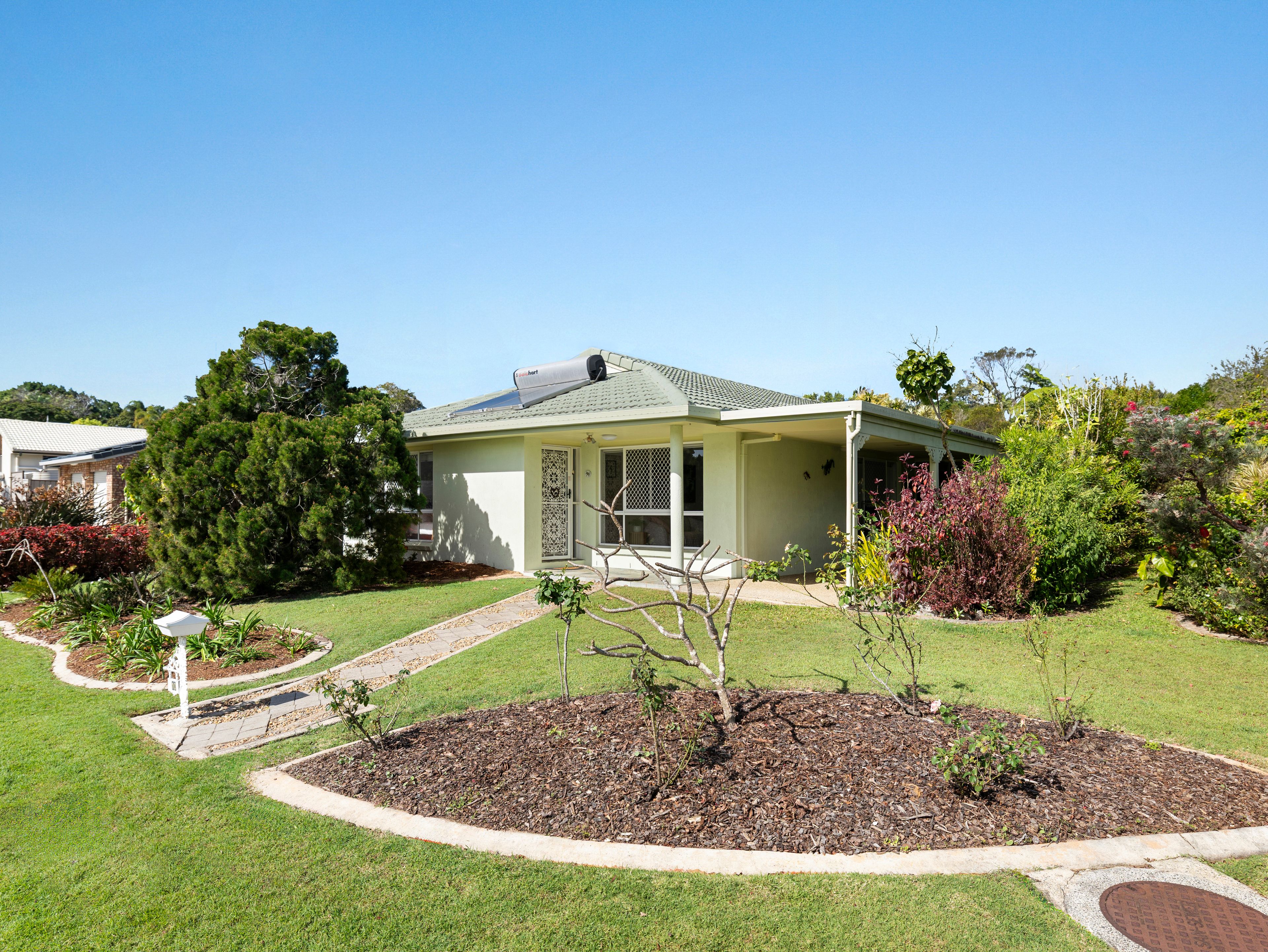 10 Woodlands Crescent, Buderim, QLD 4556