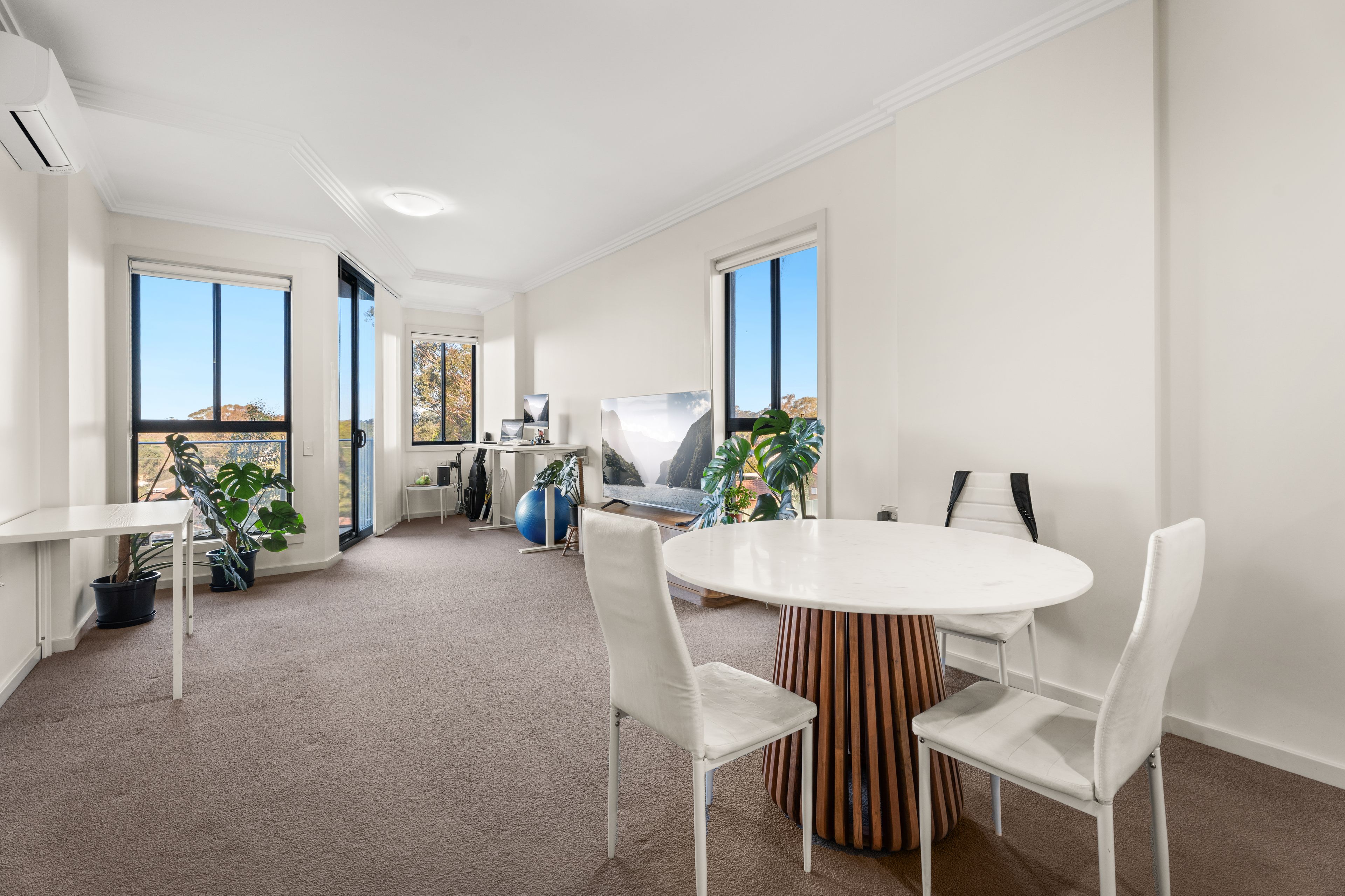 B204/48 Derby Street — photo 4 of 18