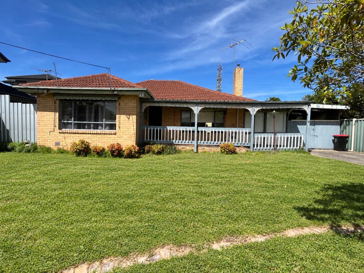 8 Elizabeth Grove — photo from Ray White Reservoir