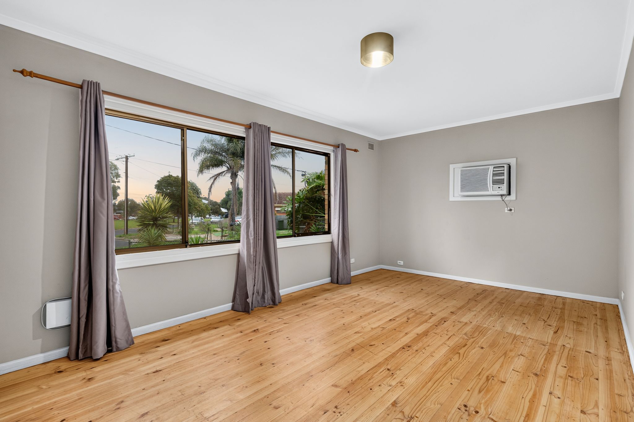 10 Maldon Street — photo 3 of 21