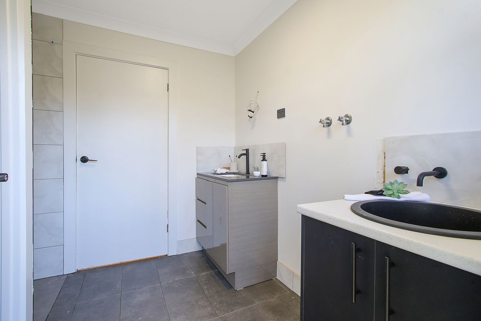 1/604 Prune Street — photo 9 of 11