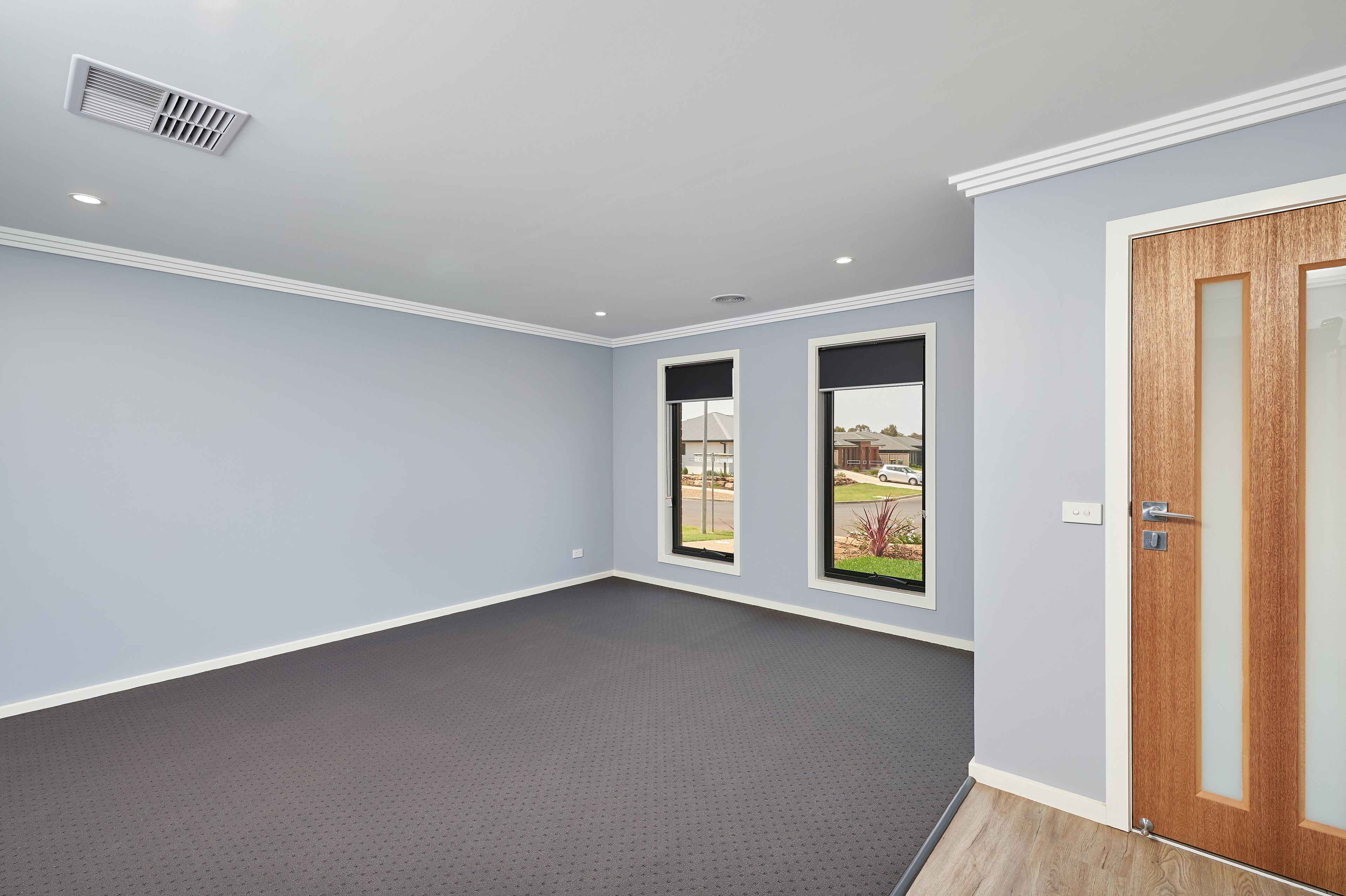 27 Strickland Drive, Boorooma, NSW 2650