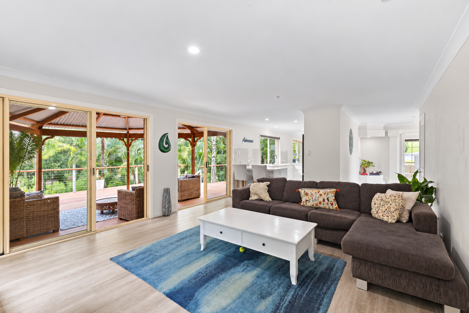 4 Tea Gardens Place — photo from Ray White Robina