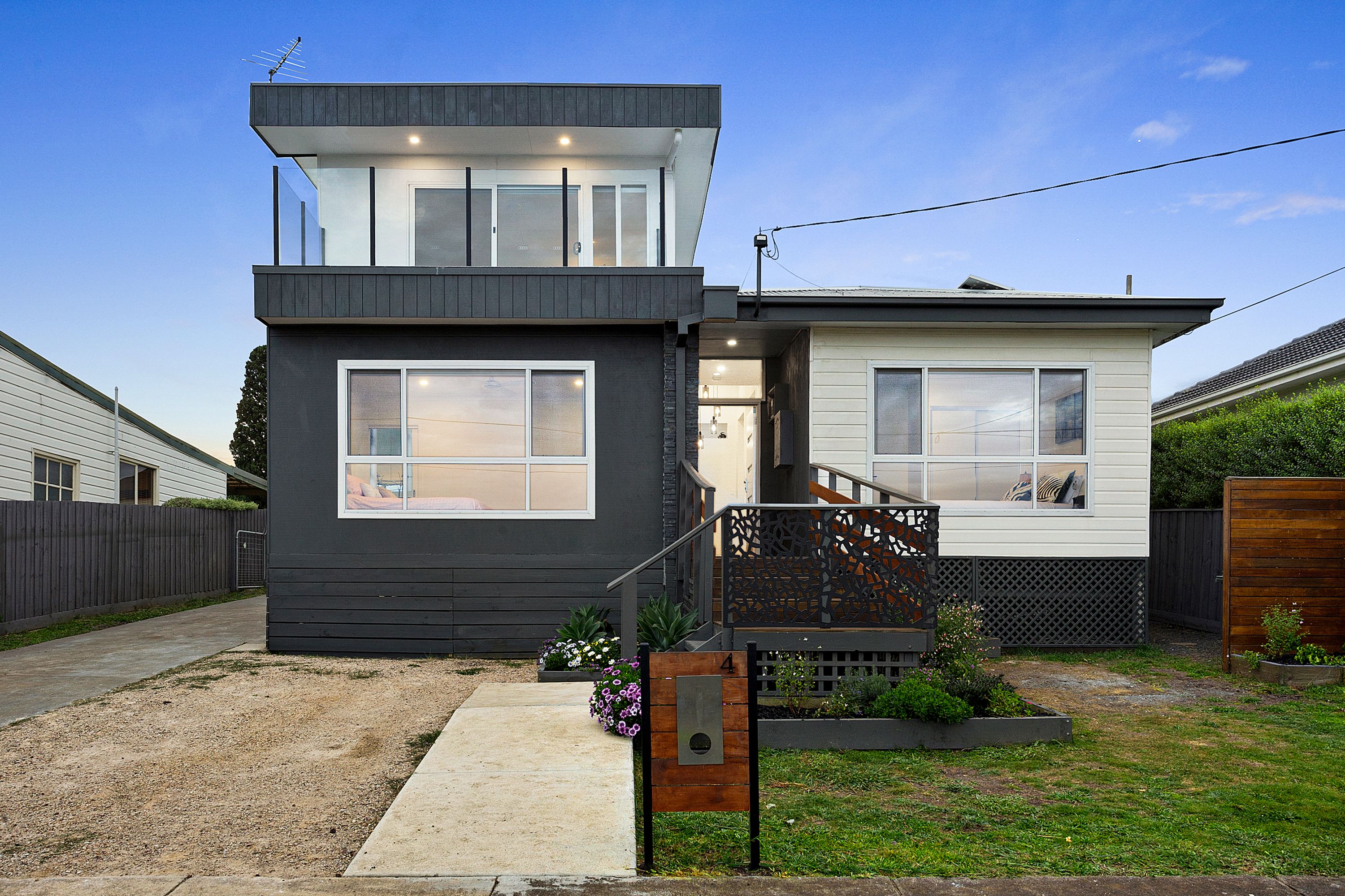 4 Murray Street, Hamlyn Heights VIC 3215