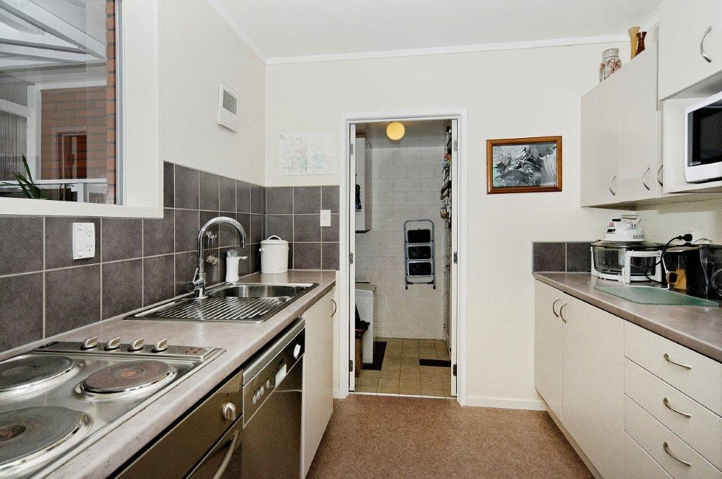 1/17 Woodward Road, Mount Albert, Auckland City