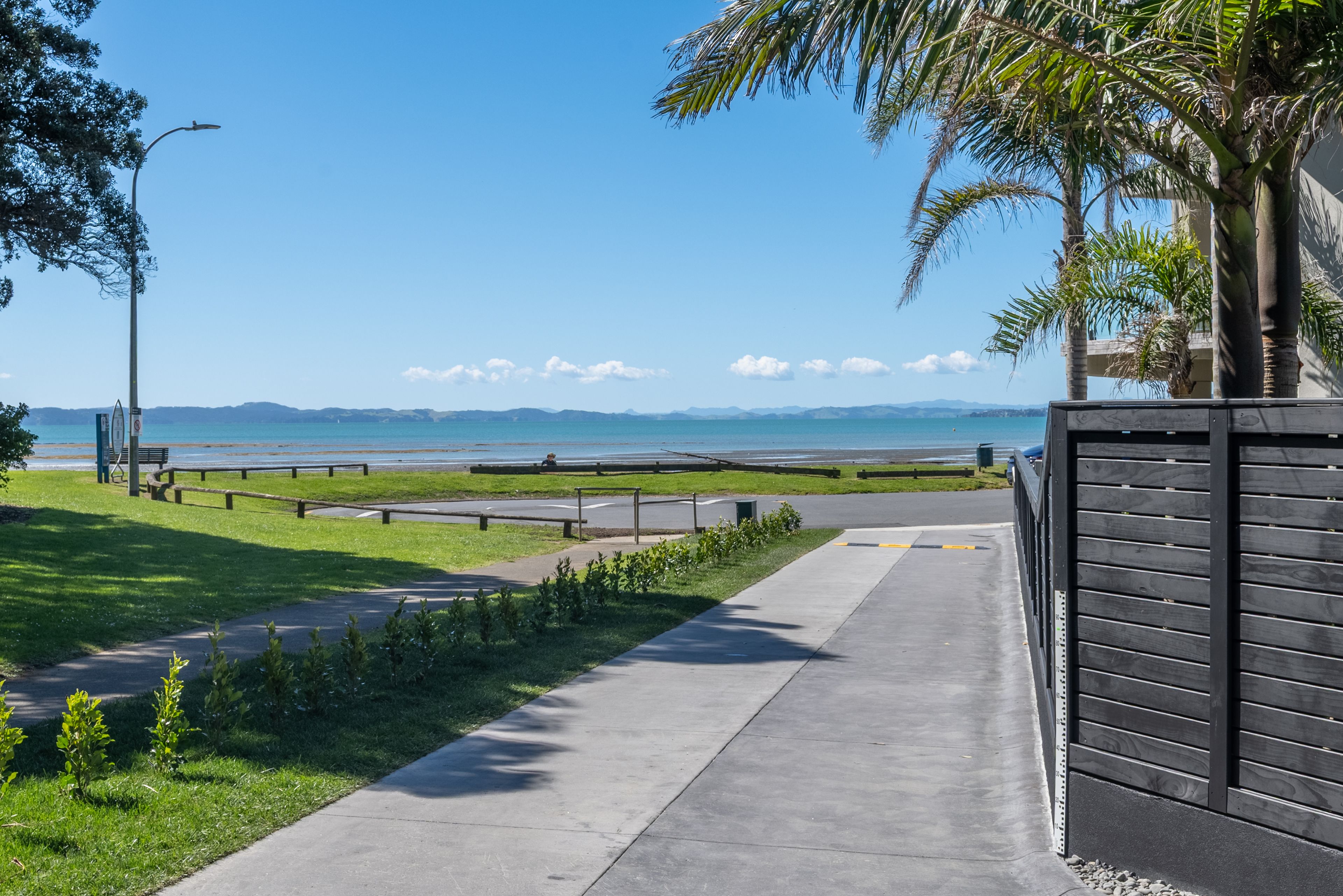 1 The Esplanade, Eastern Beach, Manukau City