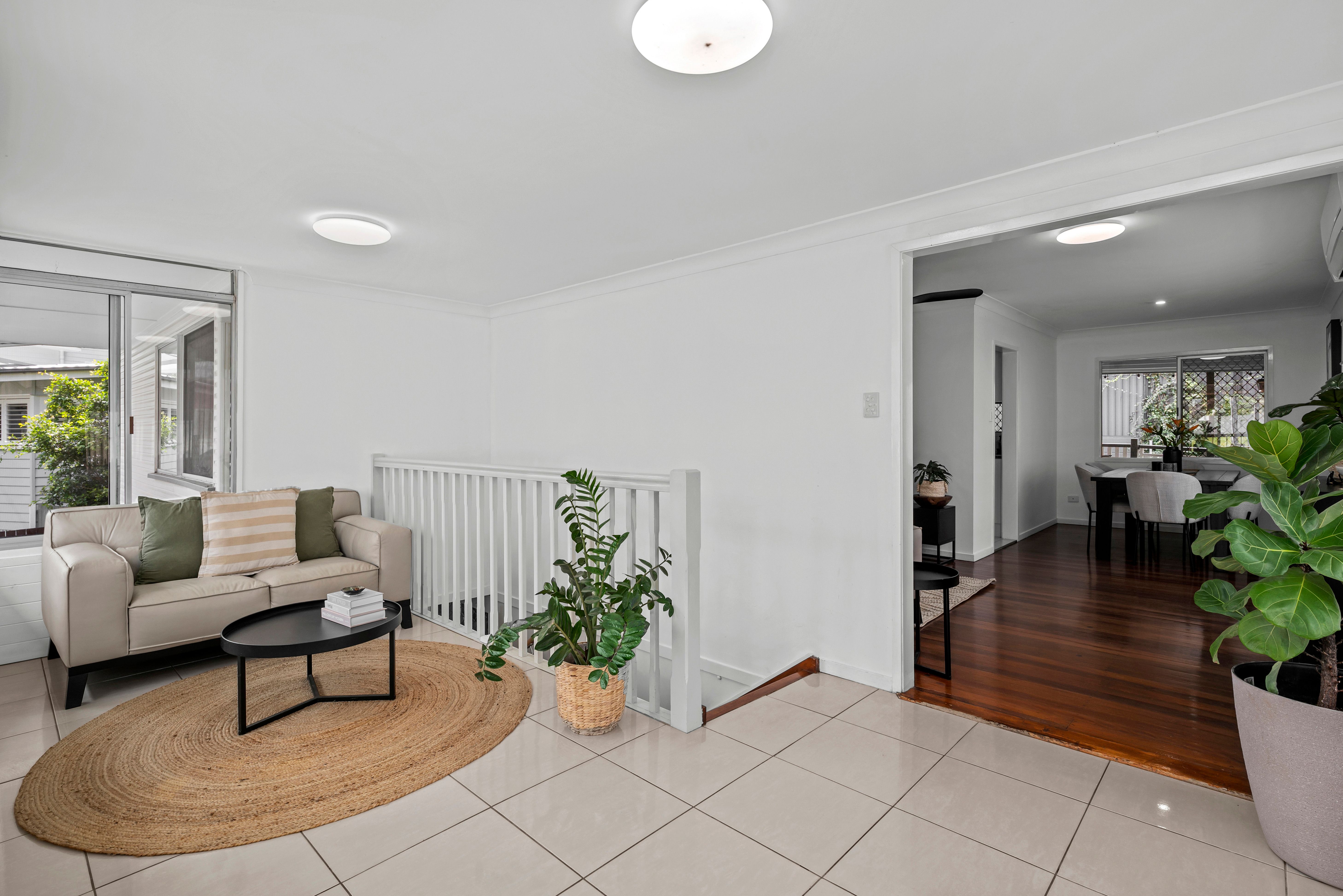 15 Yvonne Street — photo 6 of 26