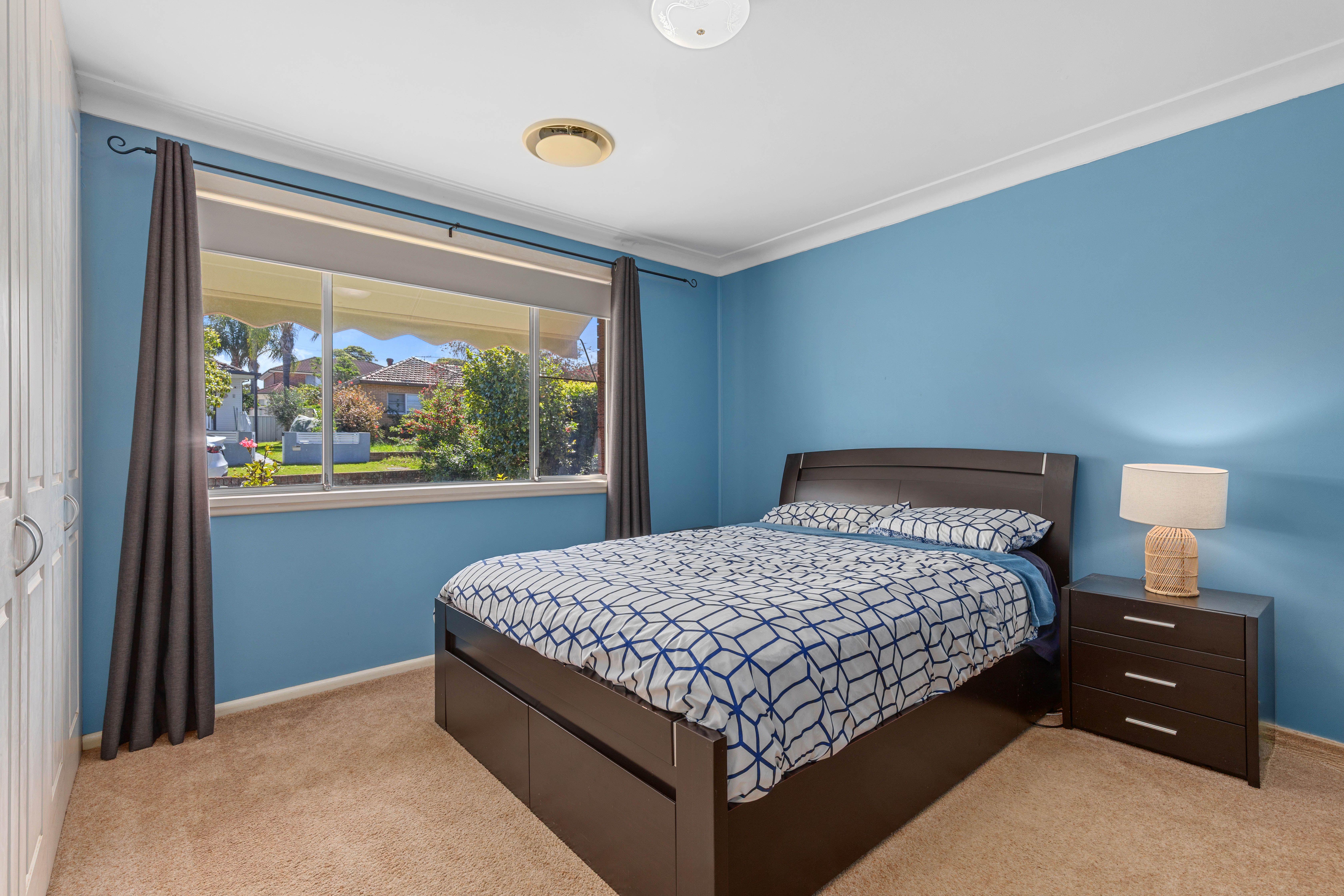27 Beale Crescent — photo 8 of 11