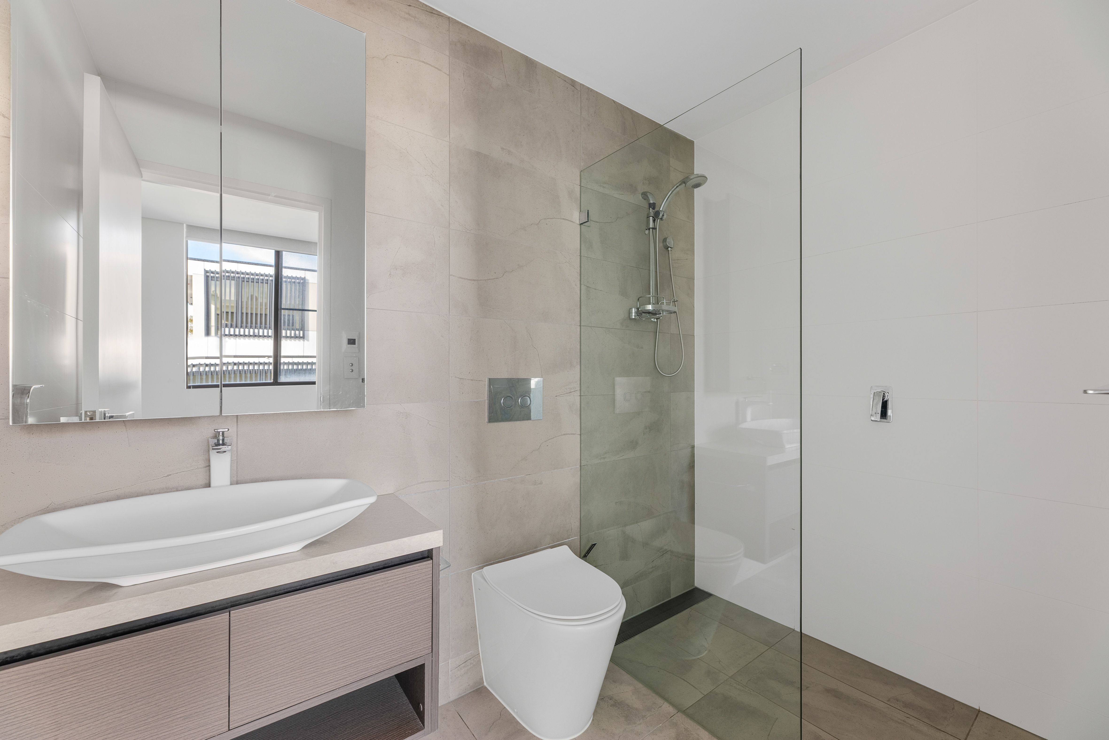 503/66 Glencoe Street — photo 11 of 13