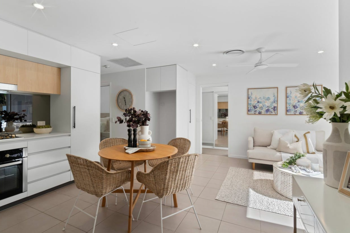 201/44 Grantson Street — photo from Ray White Clayfield
