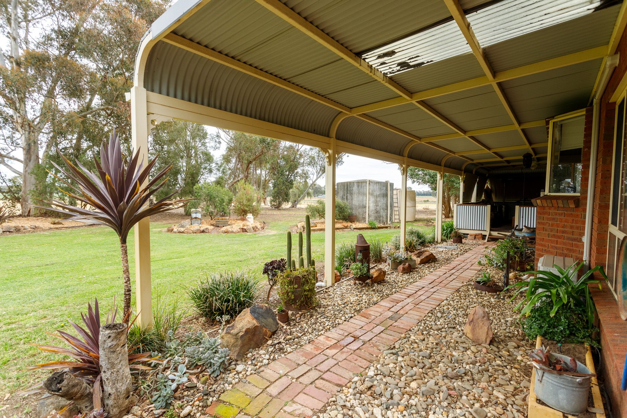 865 Murchison-Tatura Road — photo 18 of 24