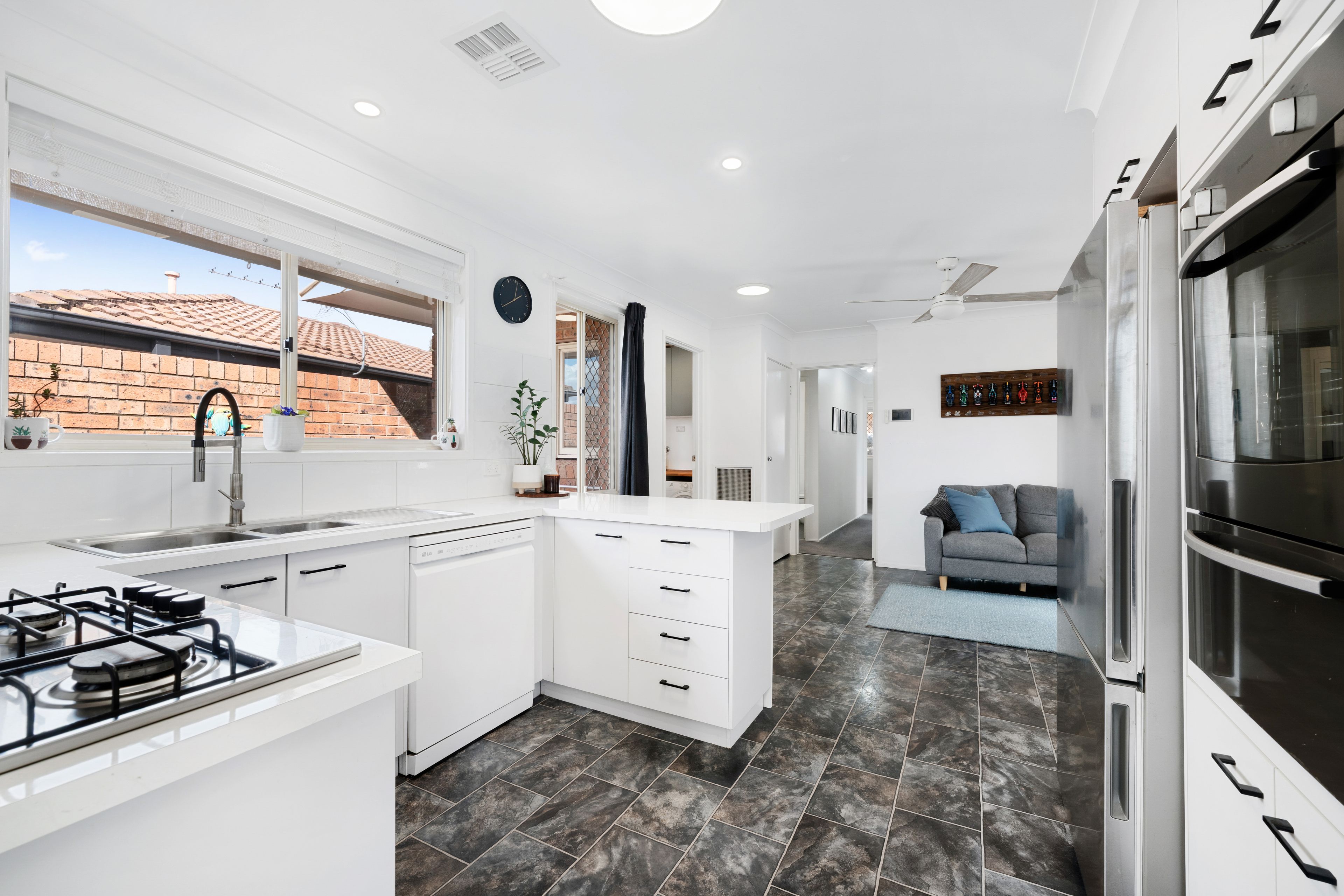 8 Schofield Place — photo 10 of 27