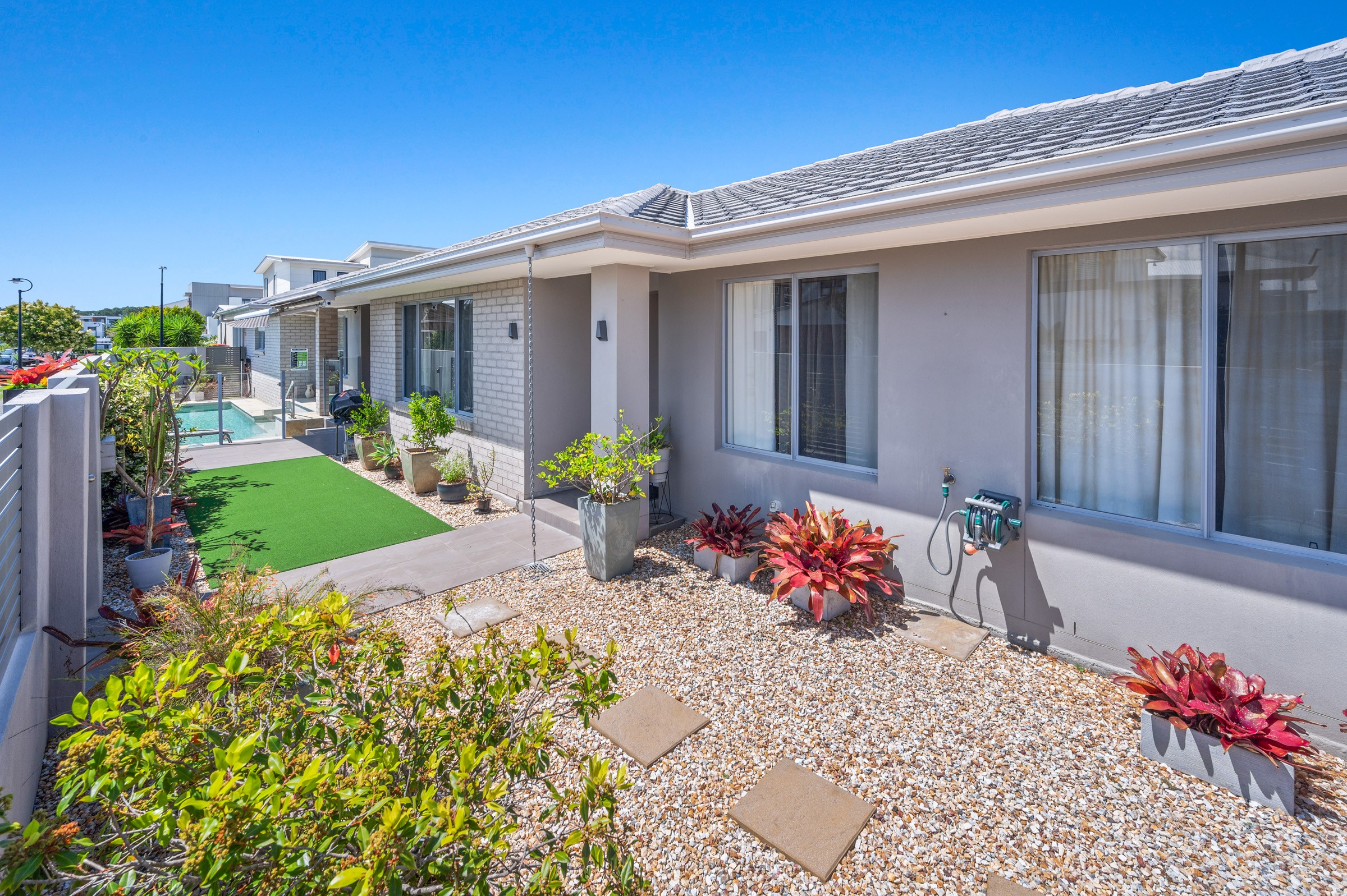1 Catana Crescent, Hope Island, QLD 4212