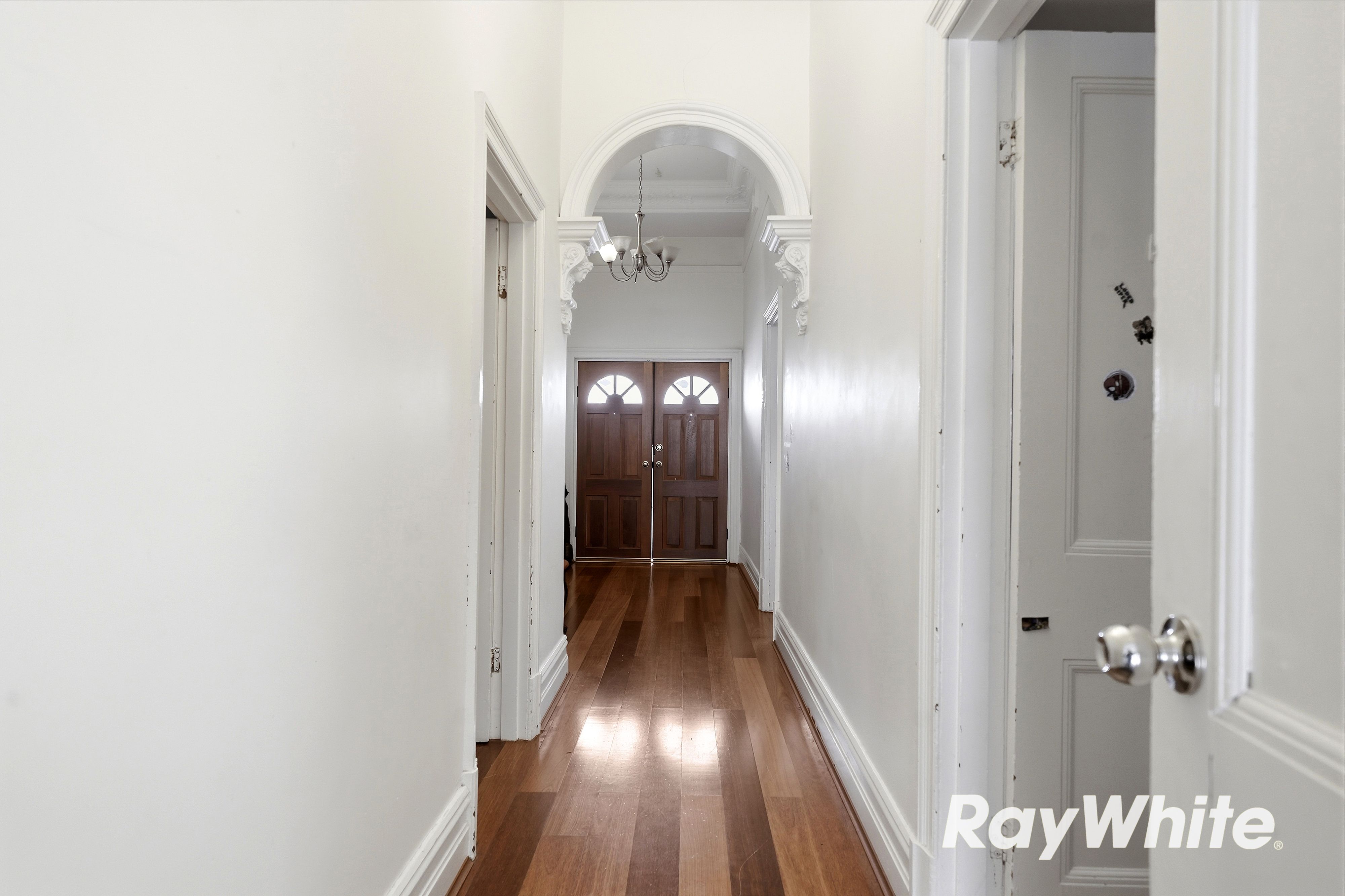 82 Lincoln Street — photo 5 of 24