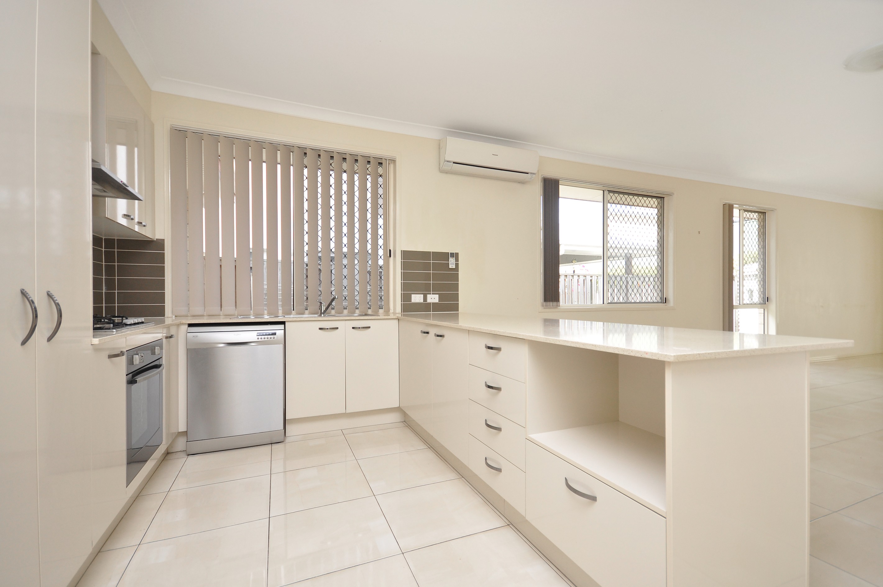 40 Champion Circuit, Narangba, QLD 4504