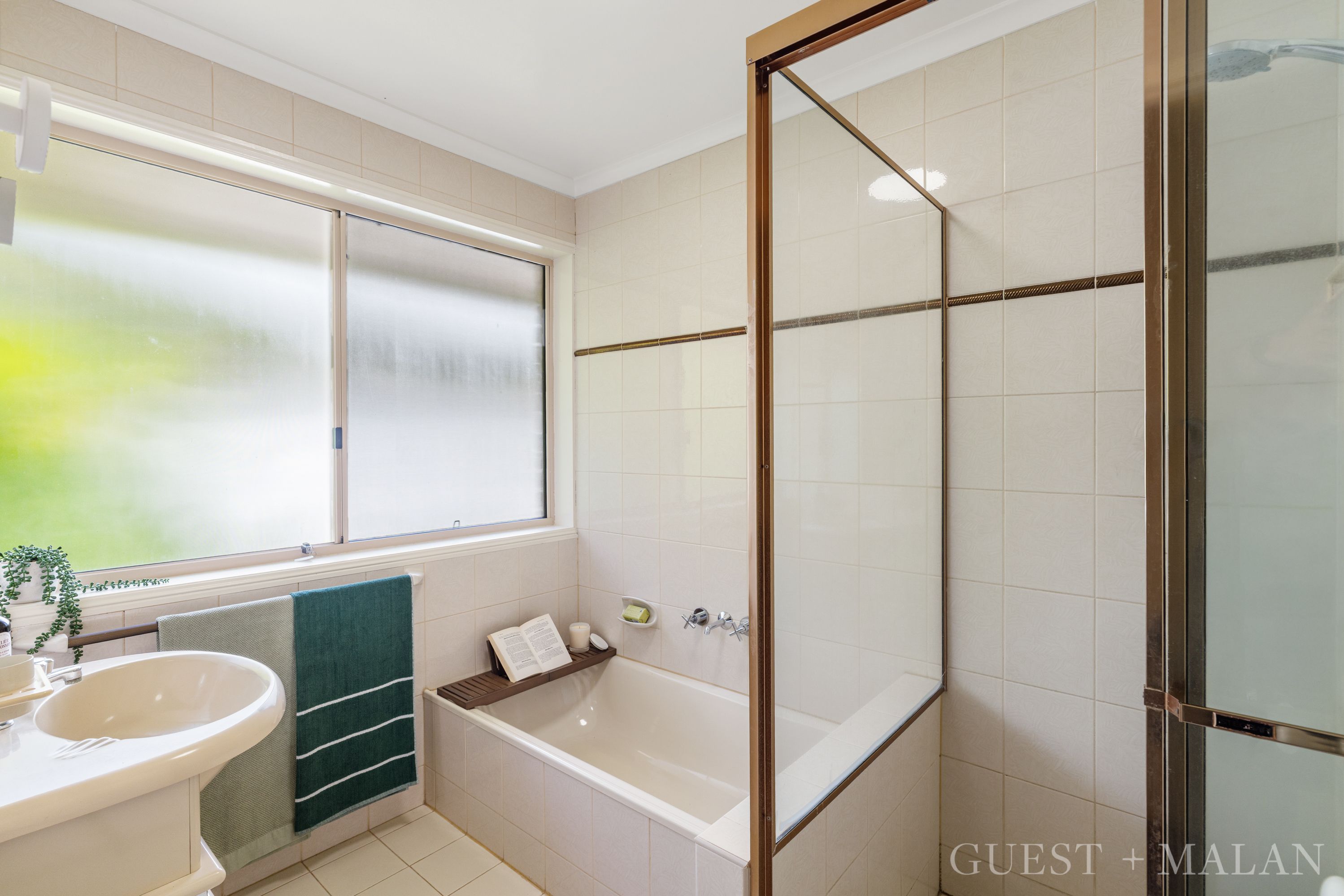 1/51 Mariners Crescent — photo 12 of 21