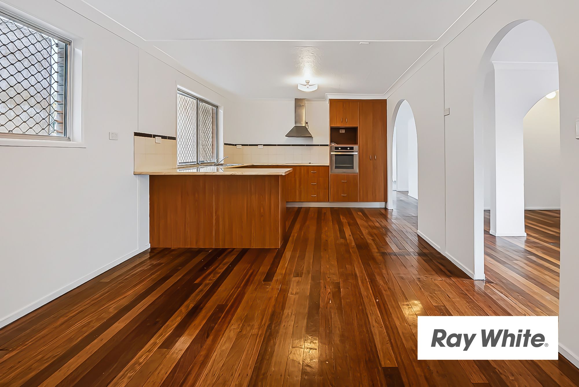 29 Reign Street — photo 8 of 16