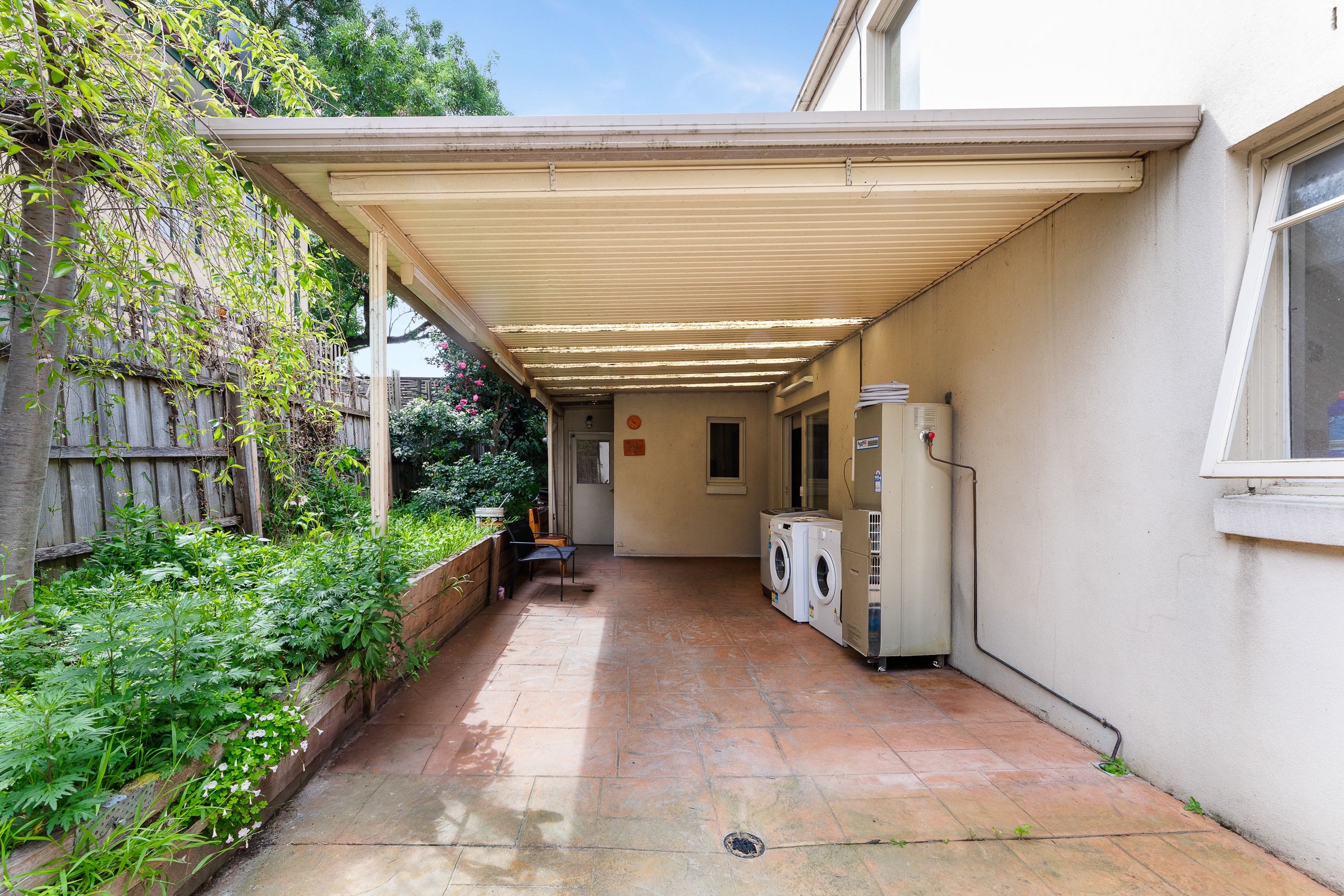 2/38 Kintore Crescent — photo 12 of 17