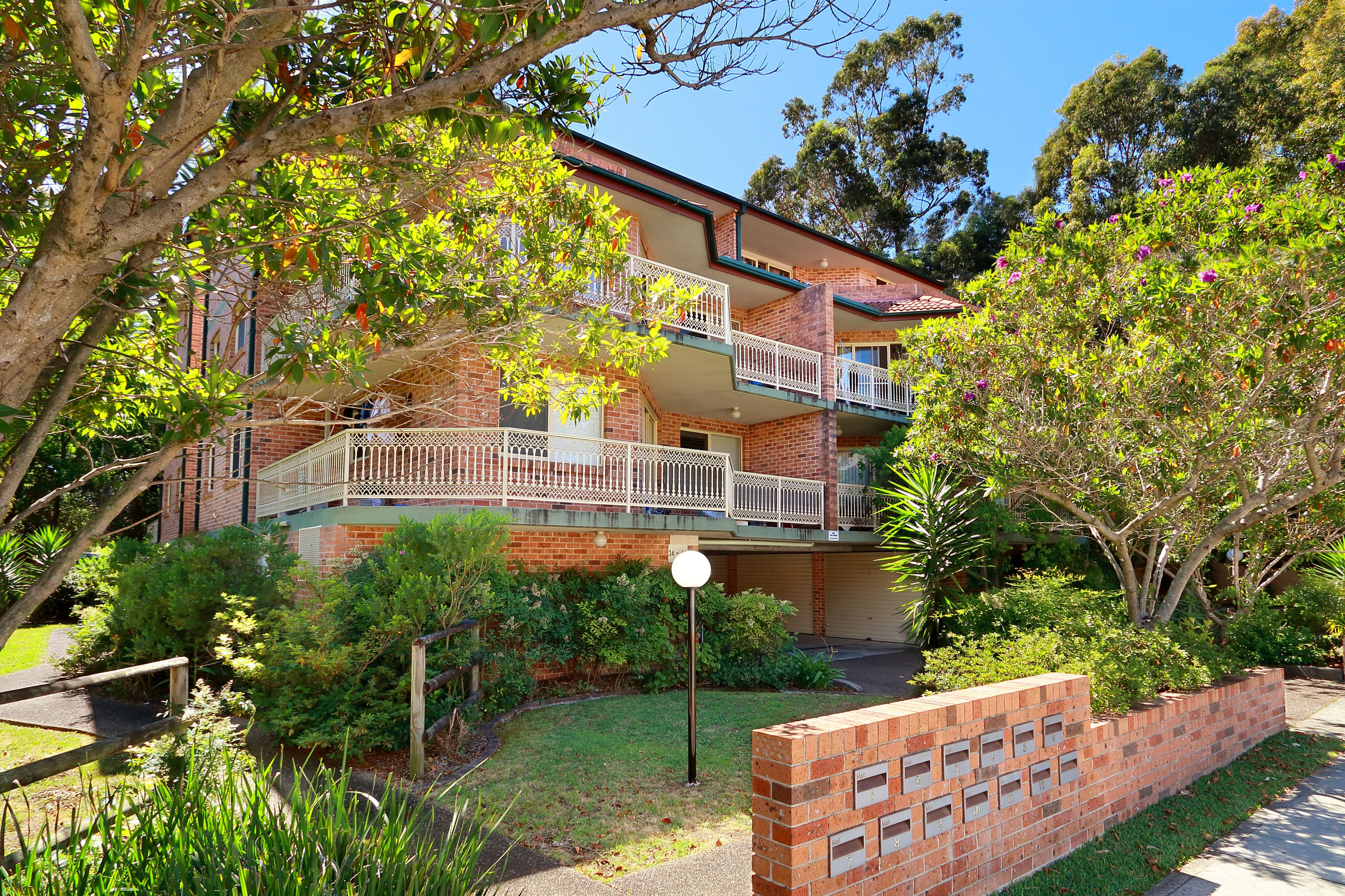 34 Carrington Avenue, Hurstville NSW 2220