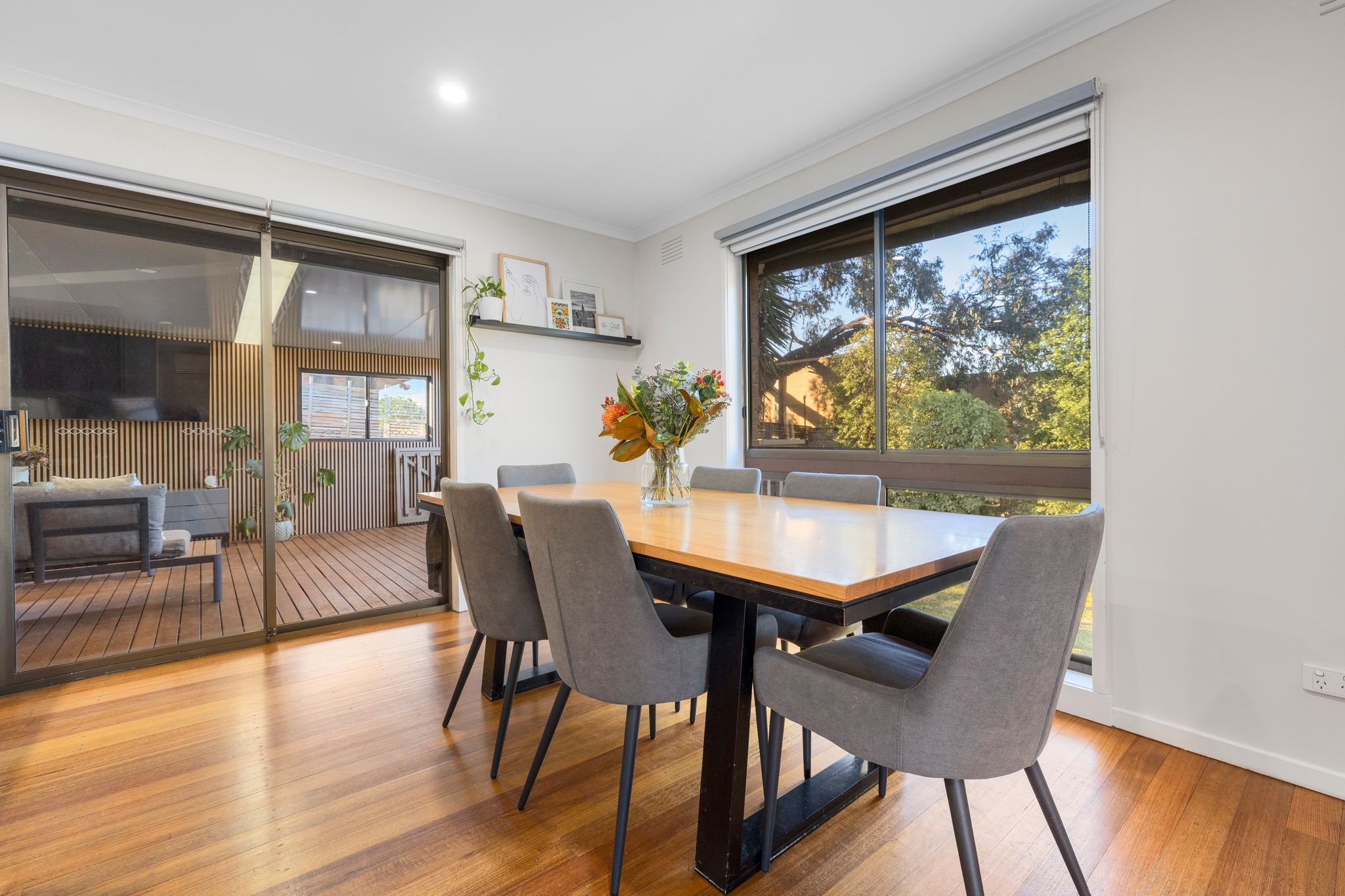 105 Loch Road — photo 6 of 16